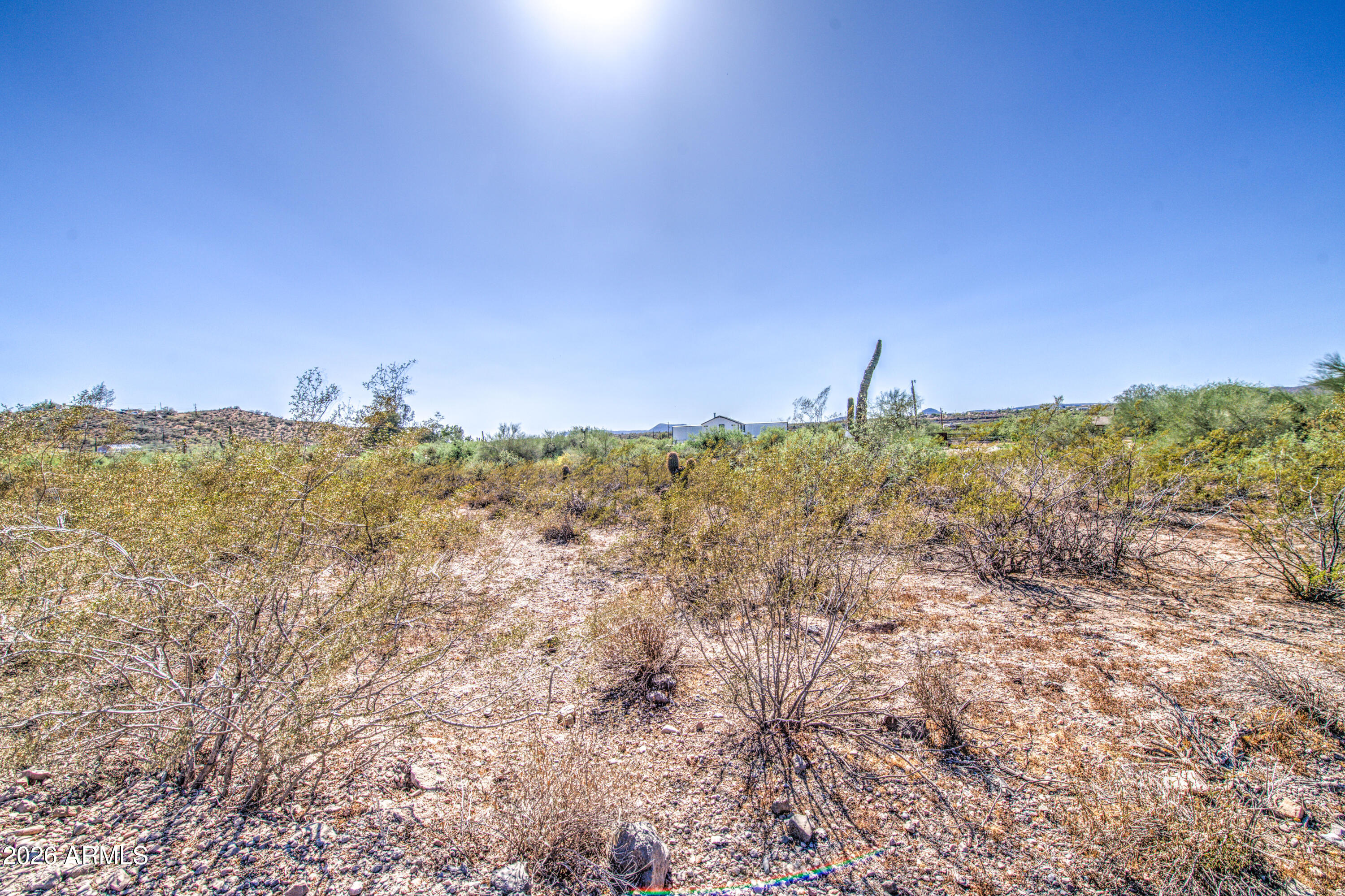 X N Meander Road -