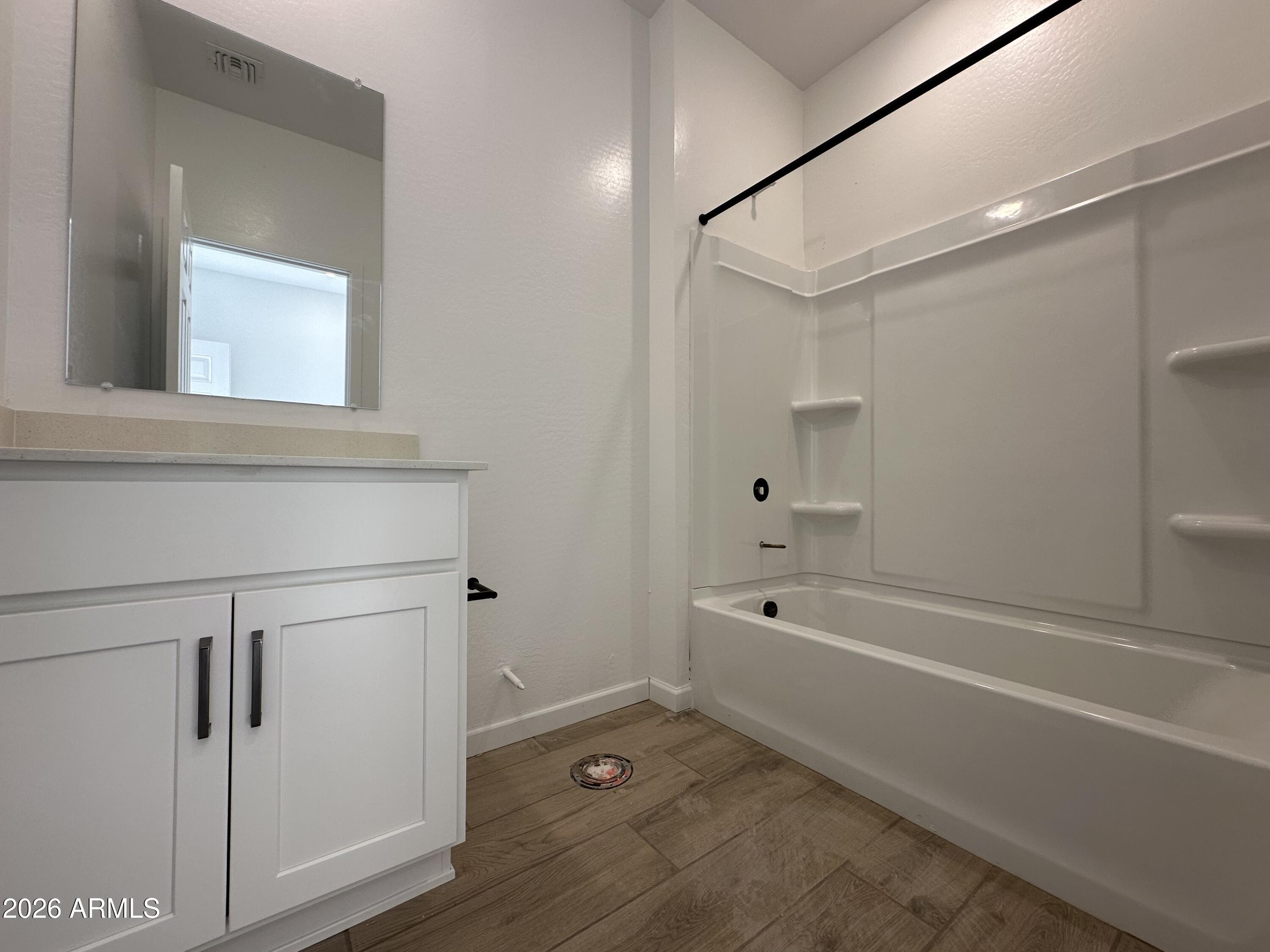 47664 W KENNER Drive