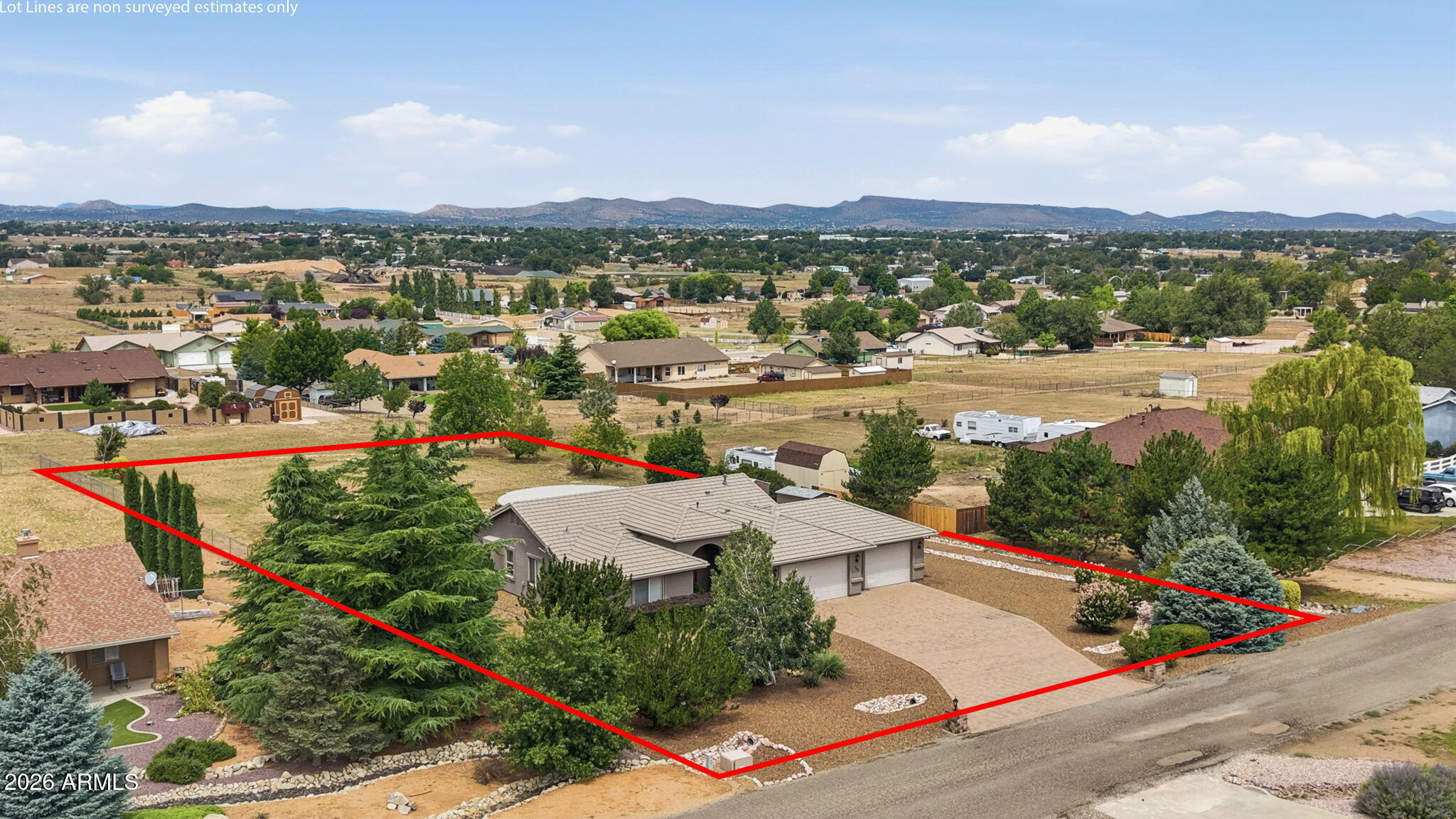 762 WILLOW Lane