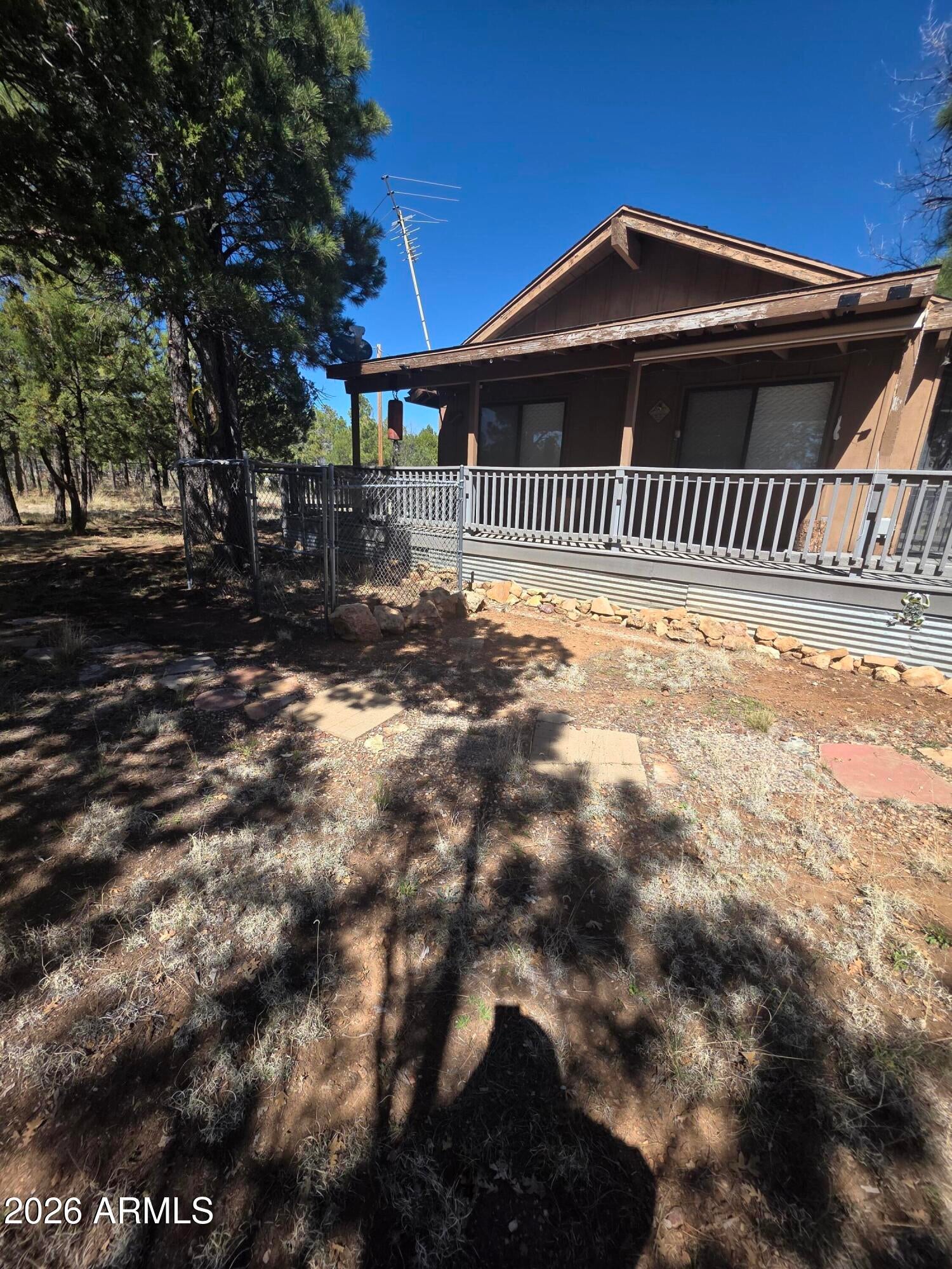 5823 COUGAR Drive