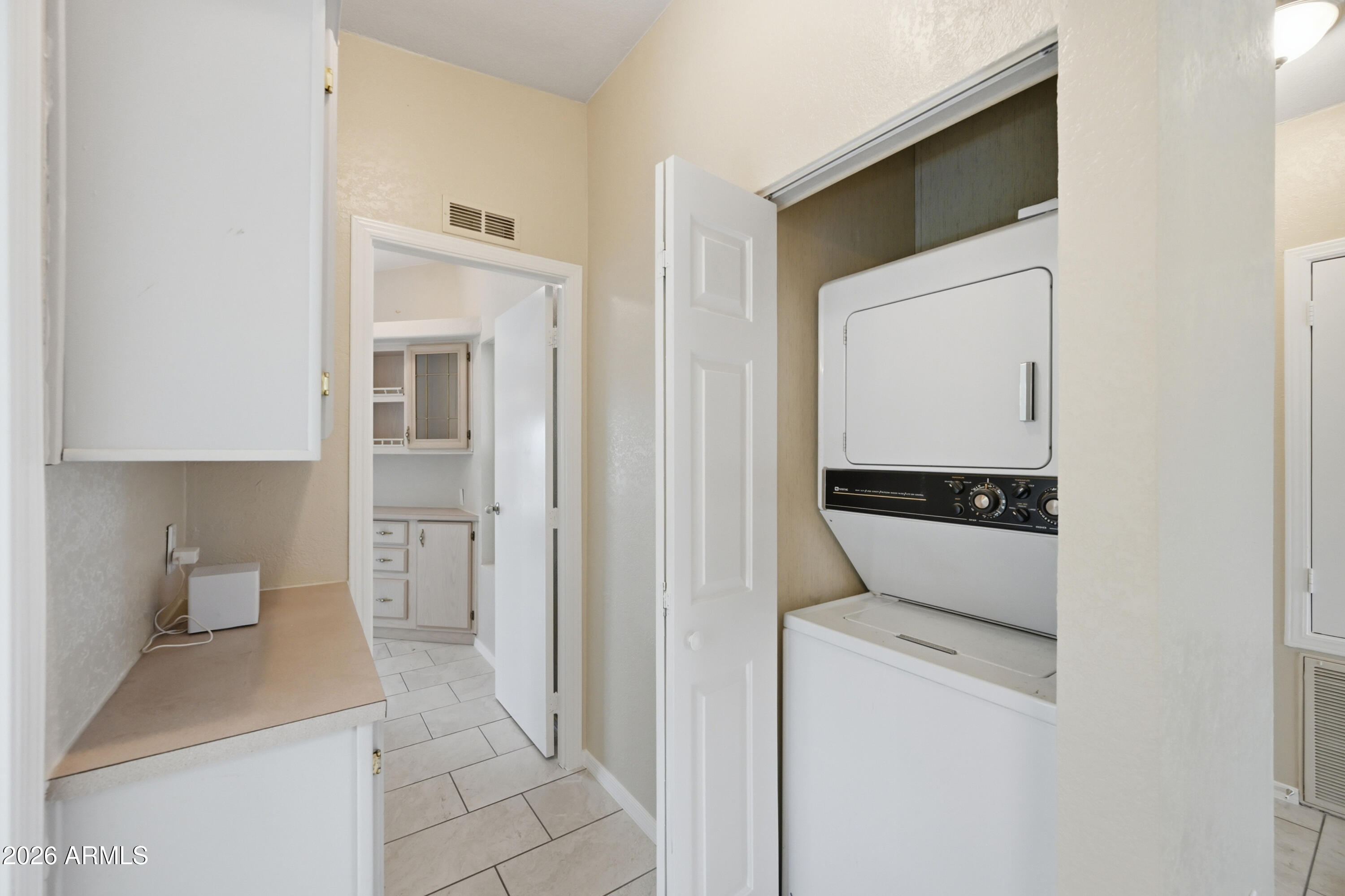 SUNBIRD  5  LOT 1-49 & TR A-H - Residential