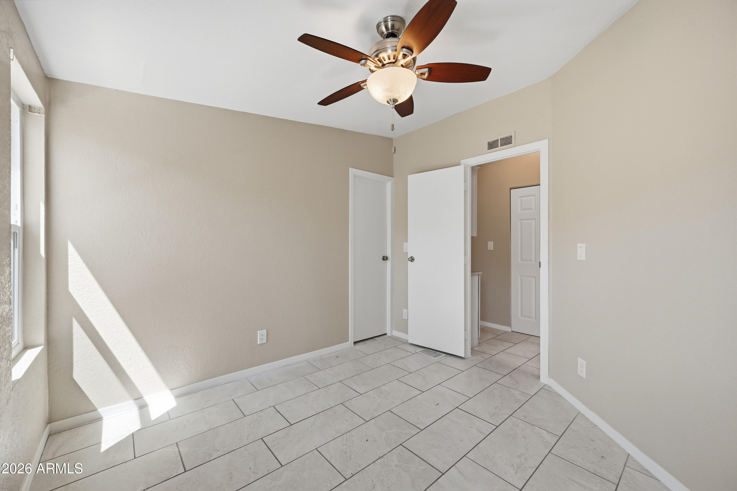 SUNBIRD  5  LOT 1-49 & TR A-H - Residential