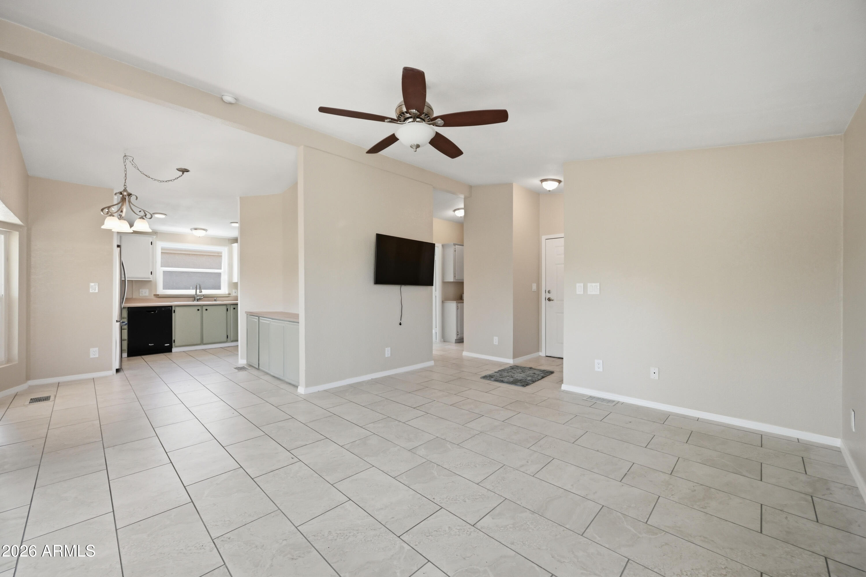 SUNBIRD  5  LOT 1-49 & TR A-H - Residential