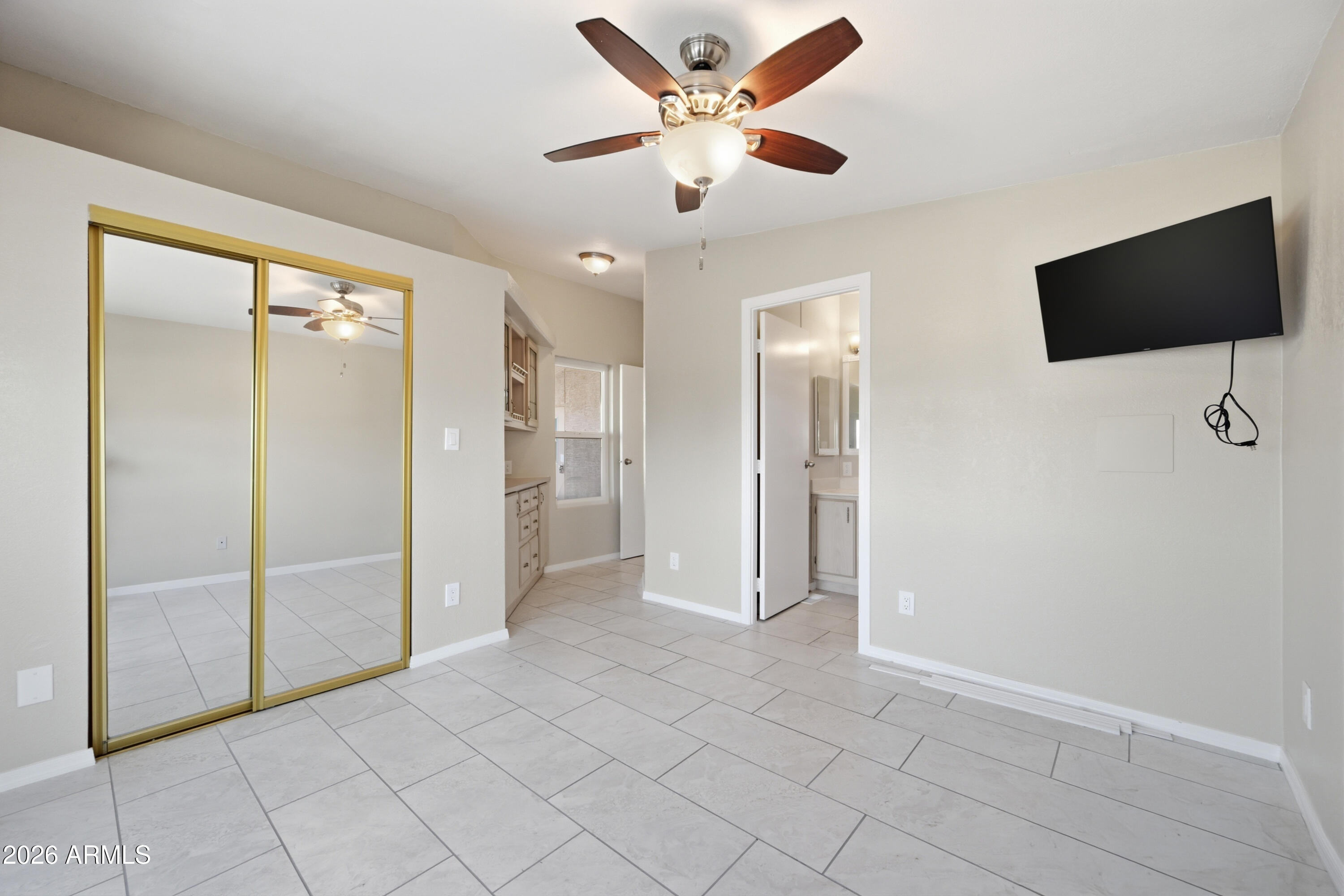SUNBIRD  5  LOT 1-49 & TR A-H - Residential