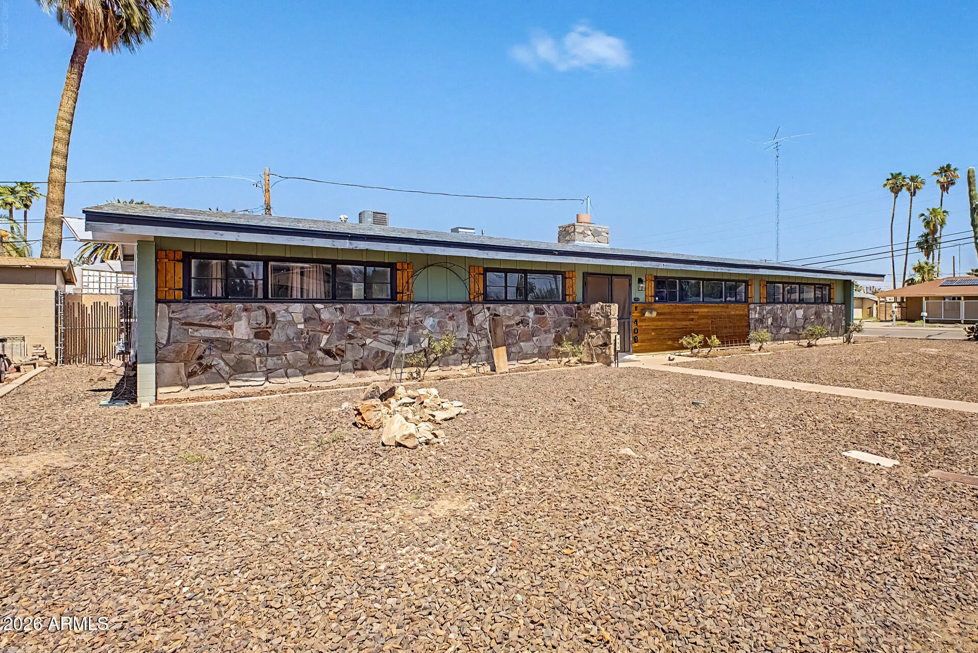 406 E PASEO DE PAULA --