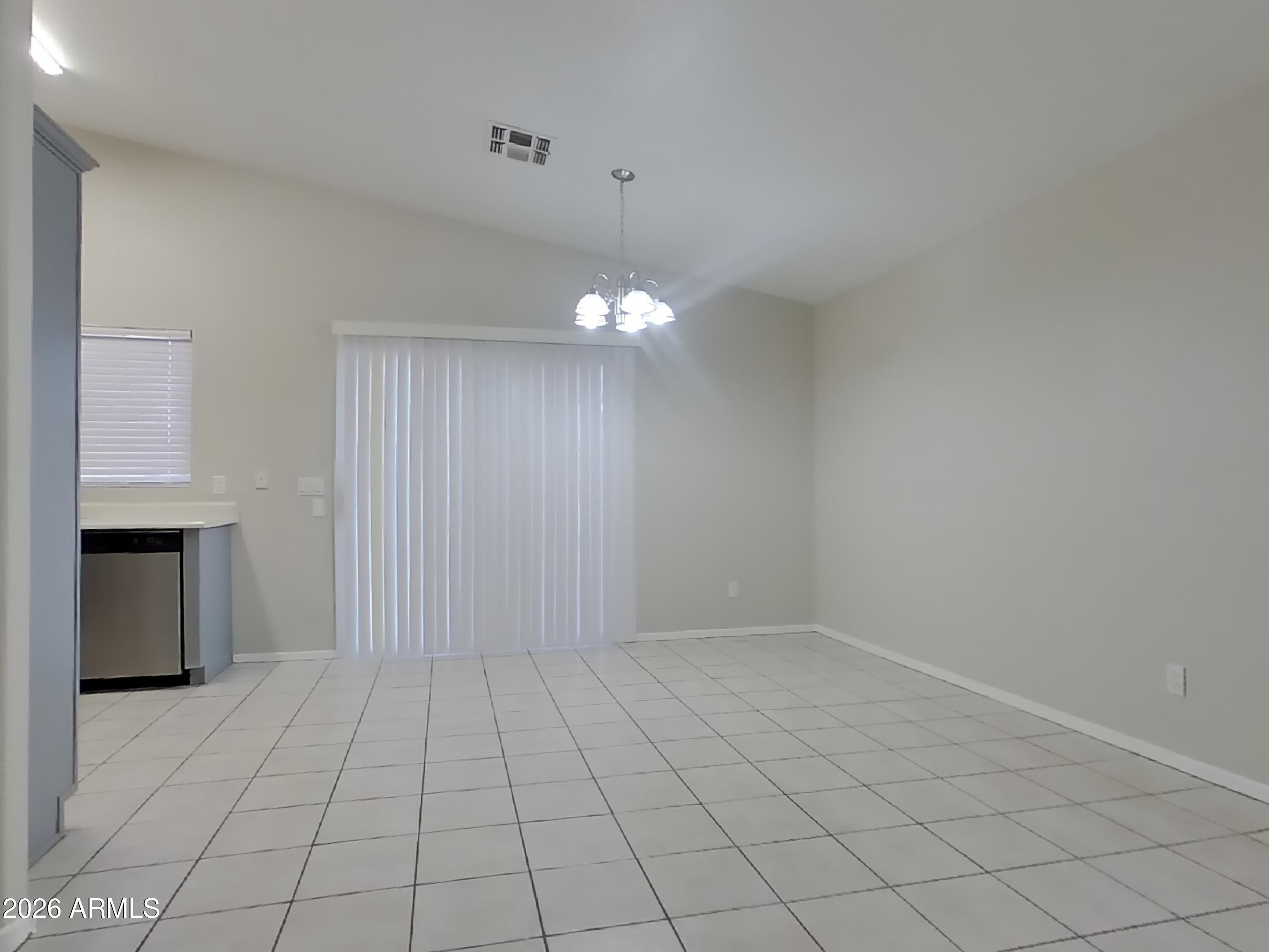 2022 E WINSTON Drive