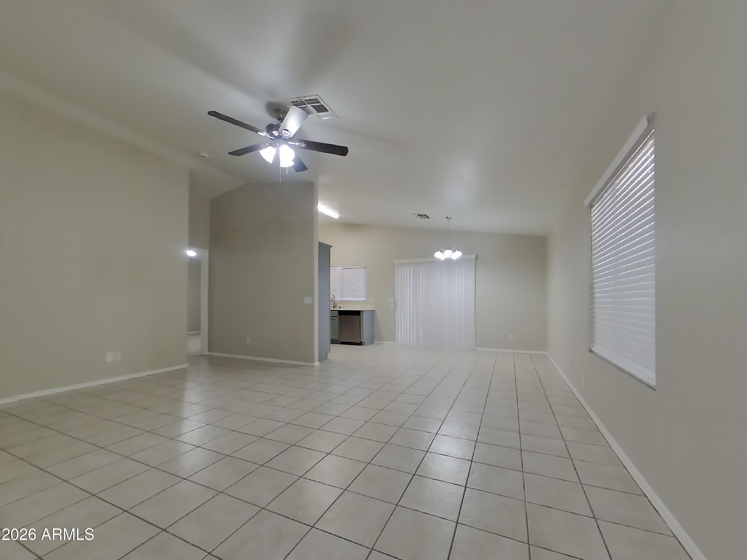 2022 E WINSTON Drive