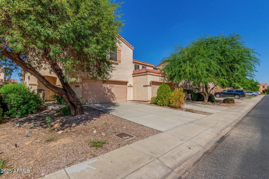Photo of 7032 W Downspell Drive, Peoria, AZ 85345 (MLS # 6926956)
