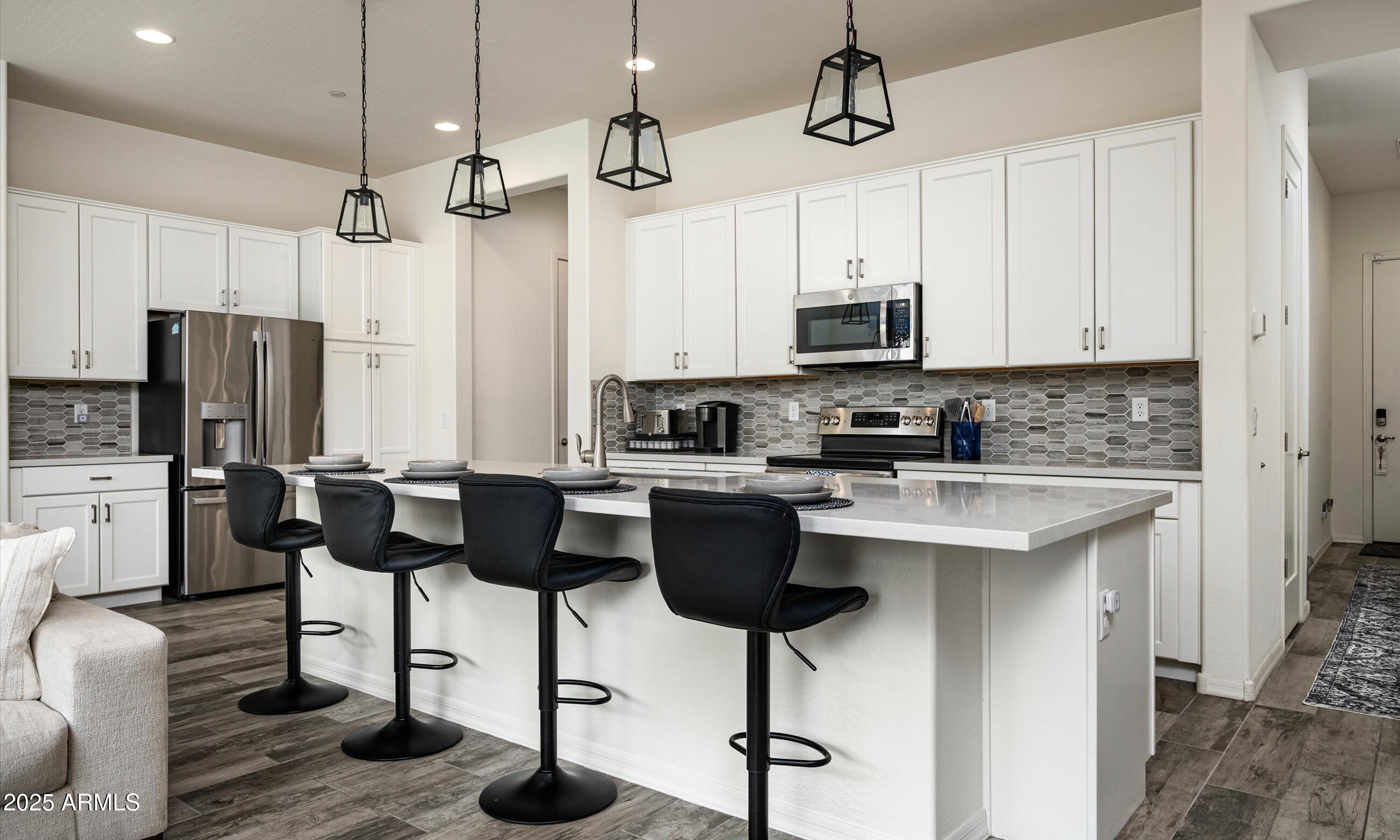 1953 W KINFIELD Trail