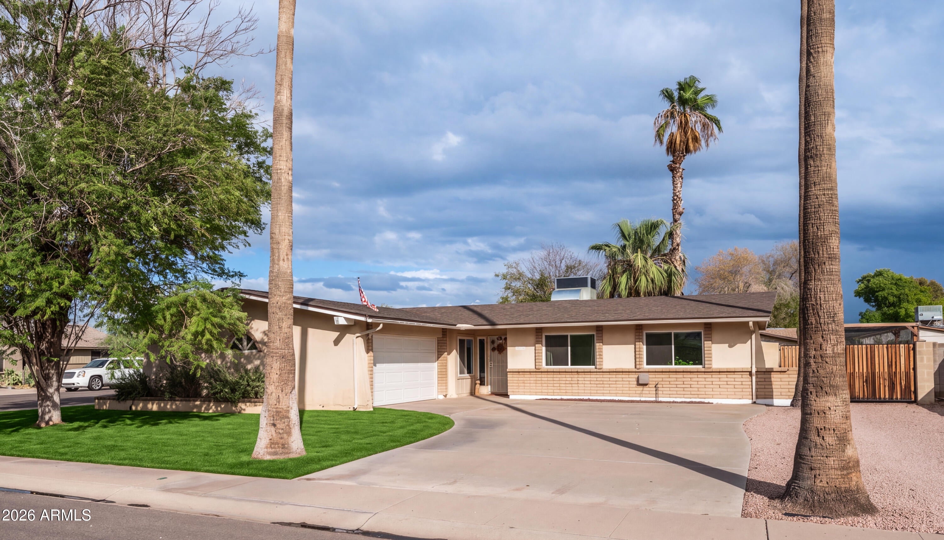 Properties 2 5805 S HAZELTON Lane