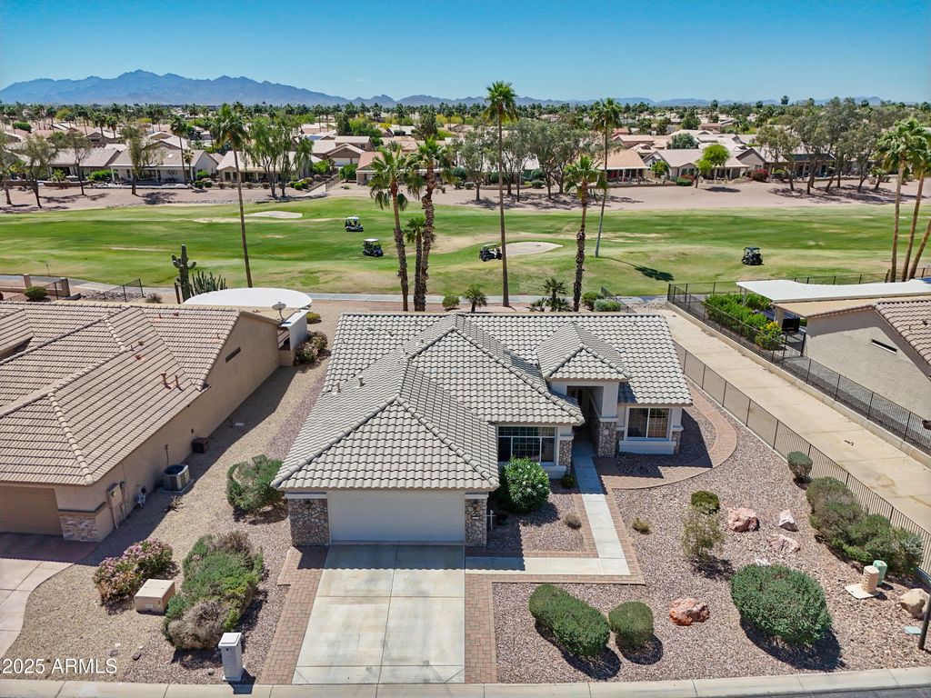 Photo of 15371 W Piccadilly Road, Goodyear, AZ 85395 (MLS # 6930255)