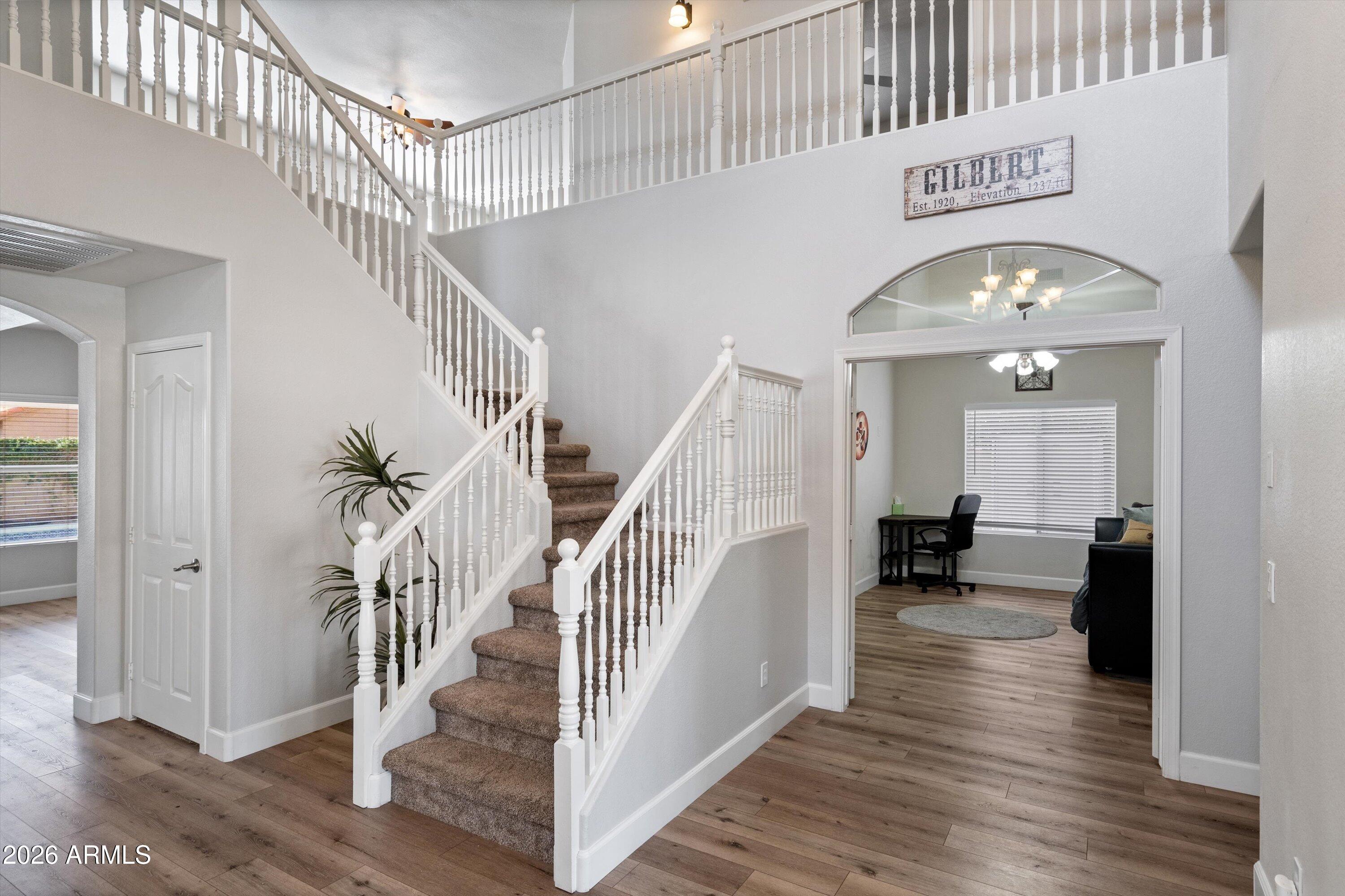 1335 E Horseshoe Avenue