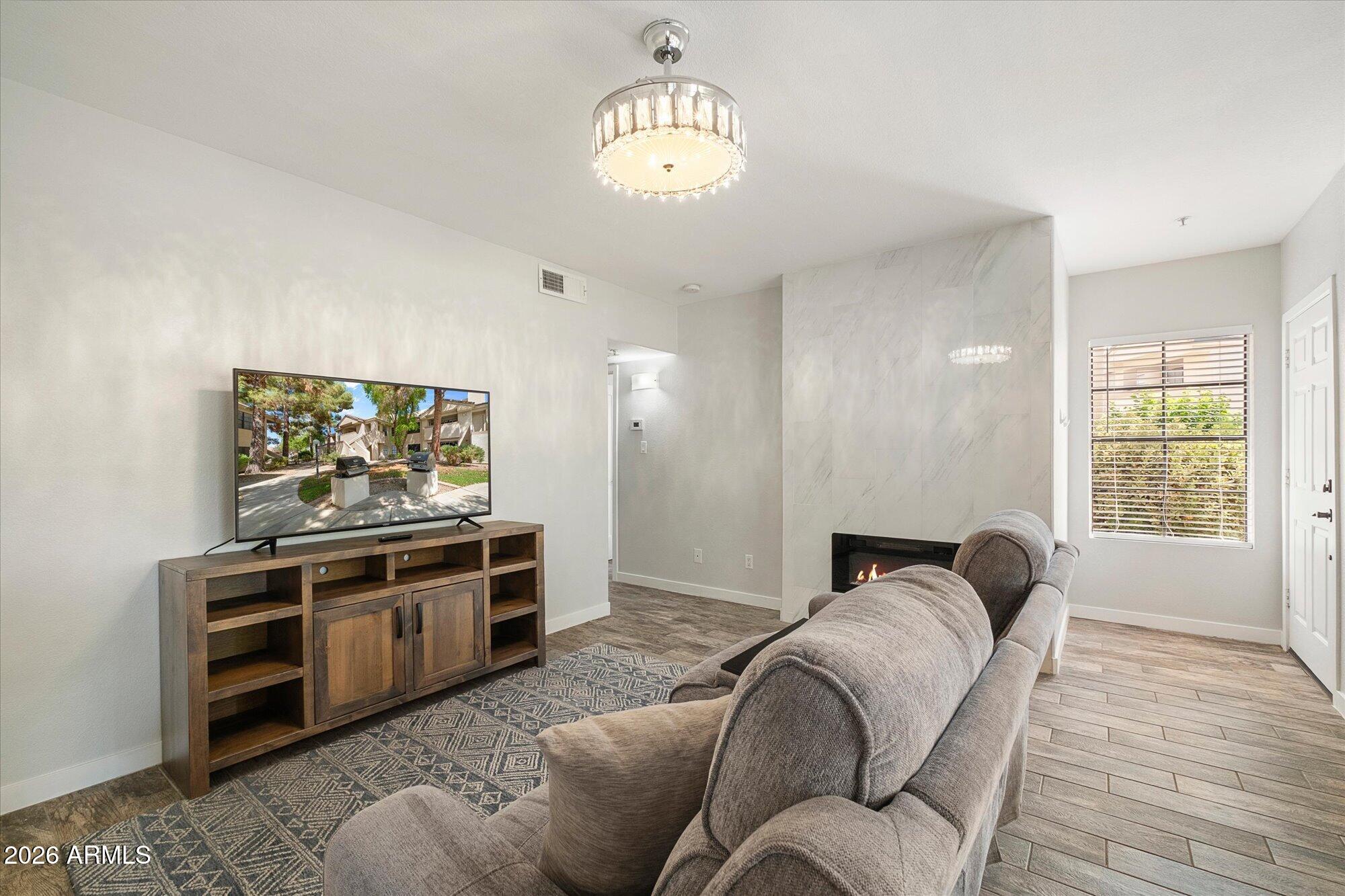 6885 E COCHISE Road 116