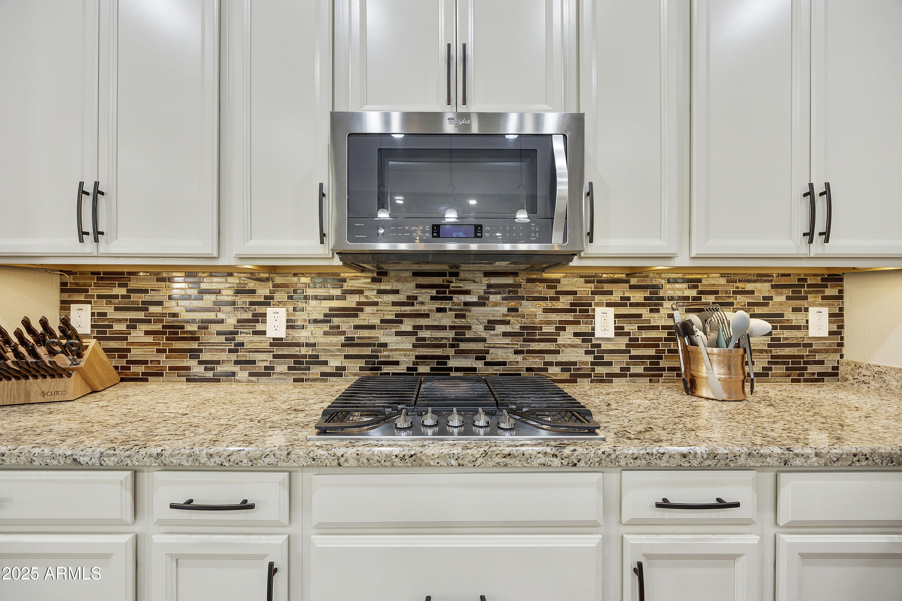 10049 E TOPAZ Avenue