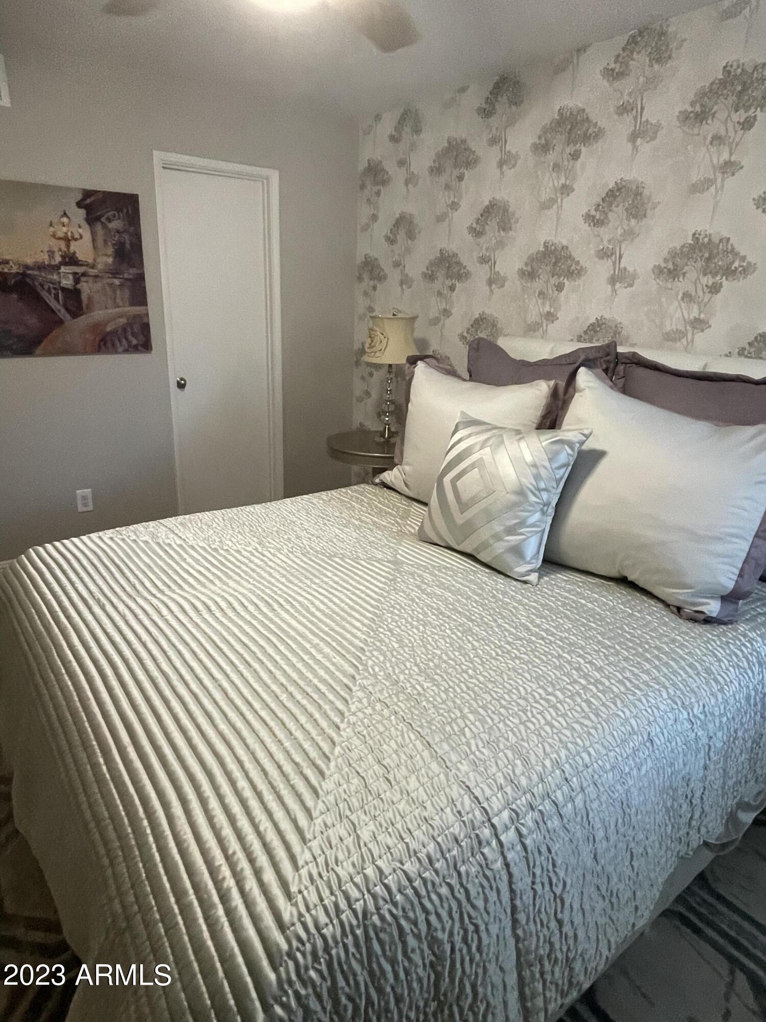 4444 E PARADISE VILLAGE Parkway N 160