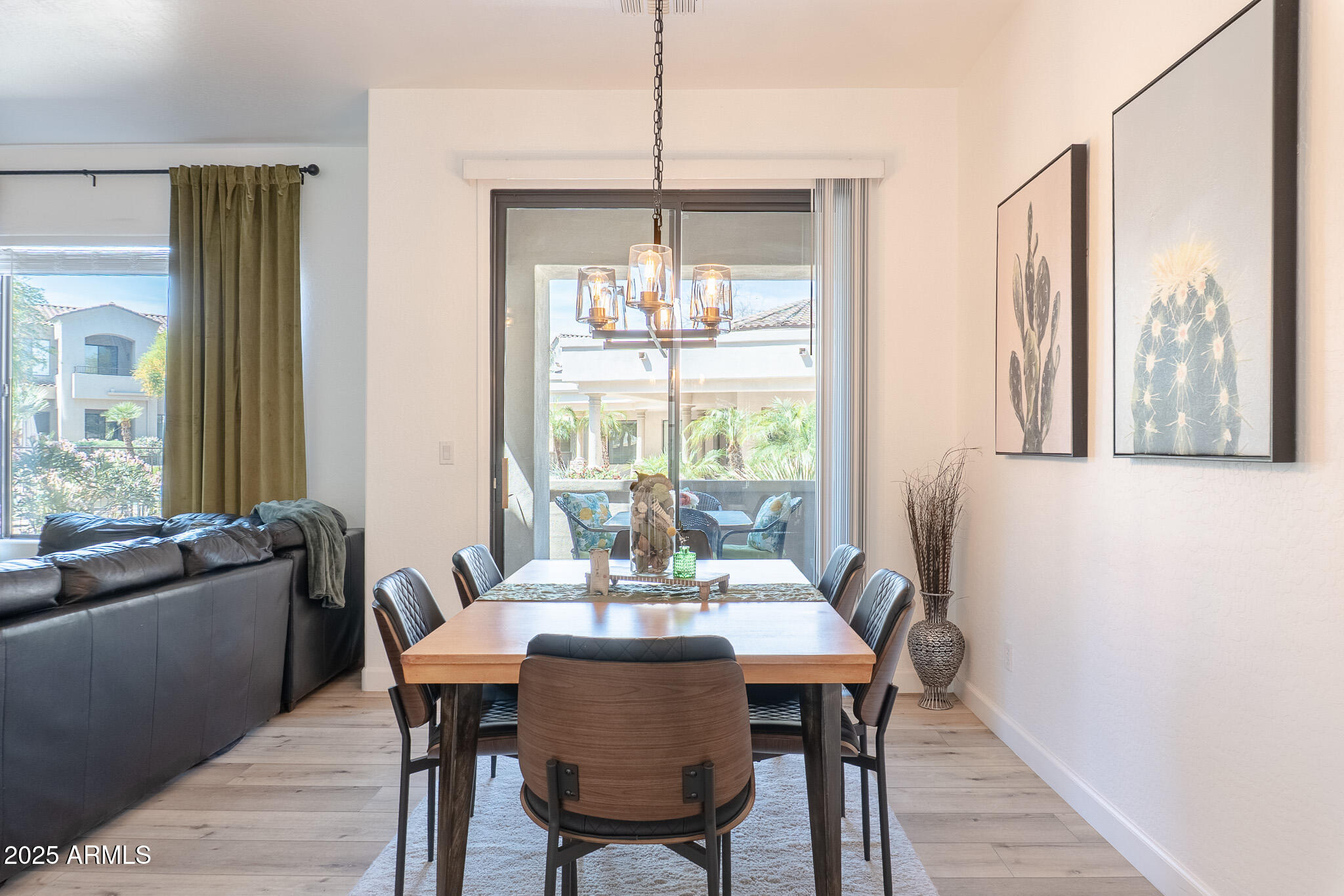 3131 E LEGACY Drive 1093