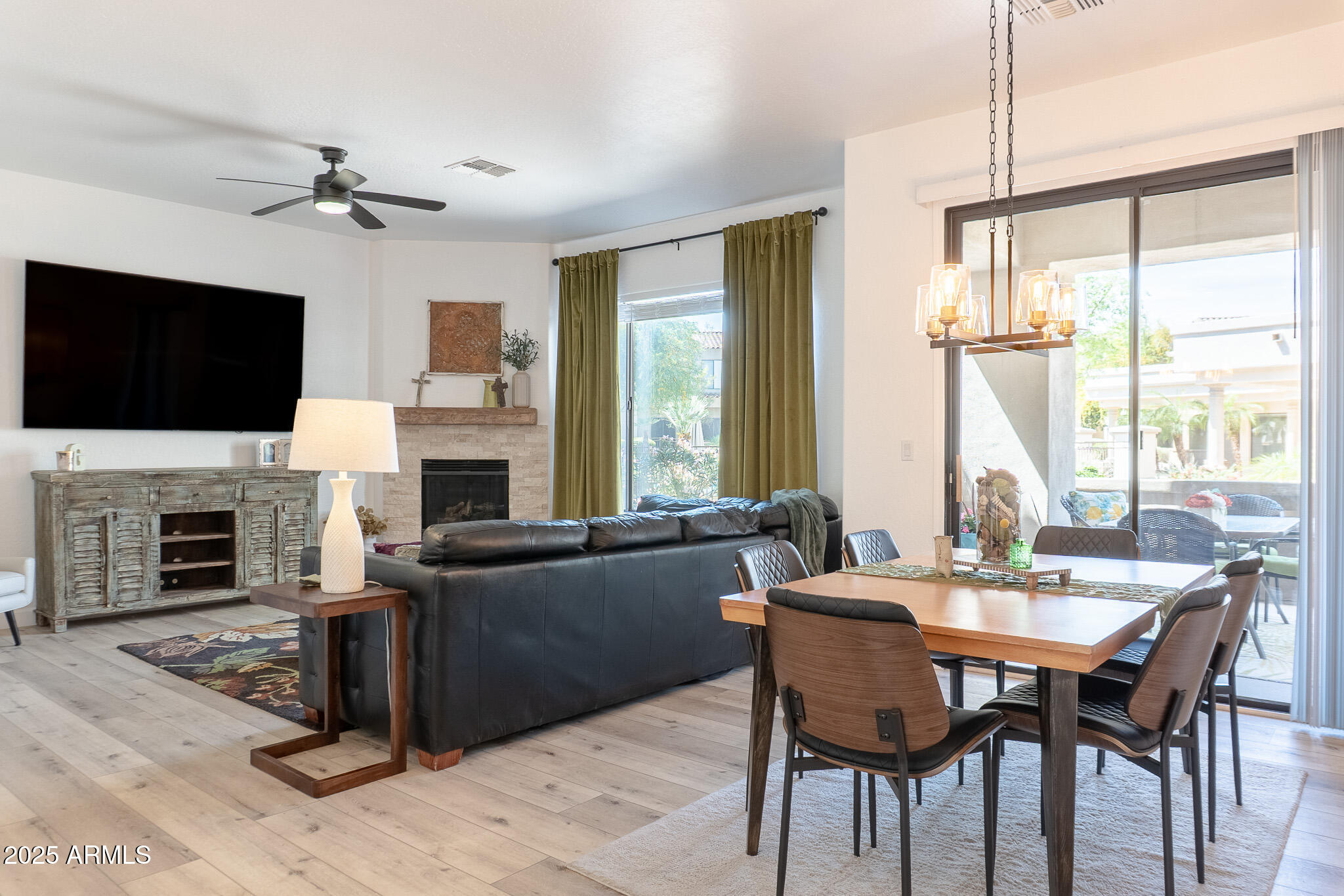 3131 E LEGACY Drive 1093