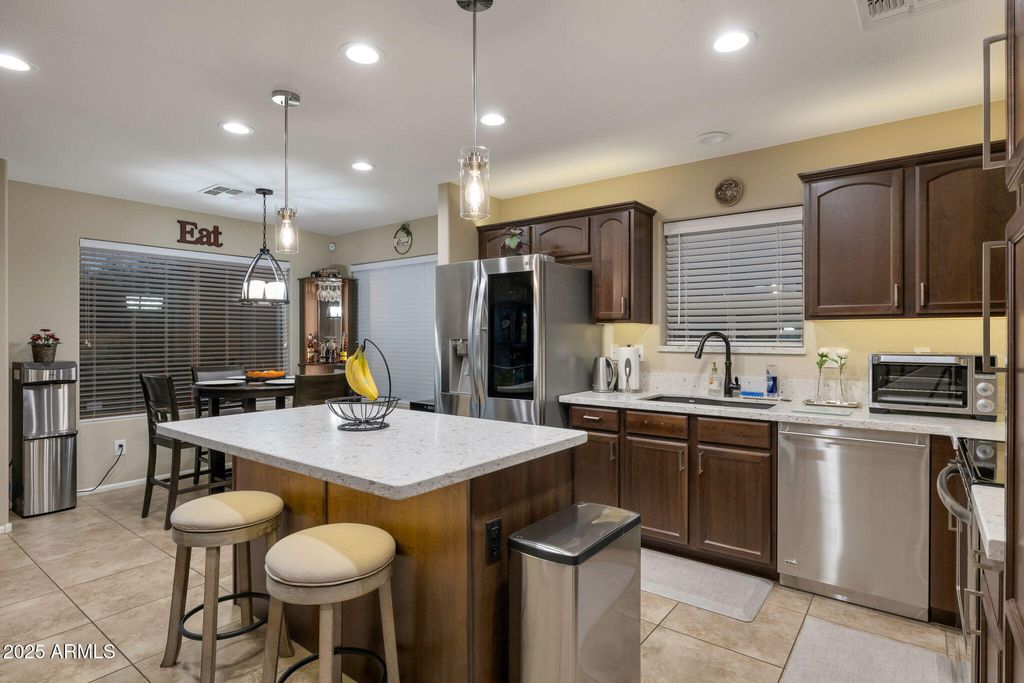Photo of 7579 W Charter Oak Road, Peoria, AZ 85381 (MLS # 6959983)