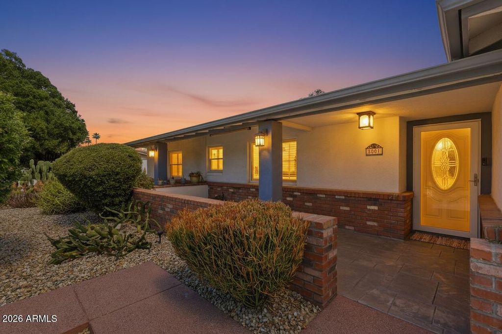 Photo of 8001 N 5th Avenue, Phoenix, AZ 85021 (MLS # 6999719)