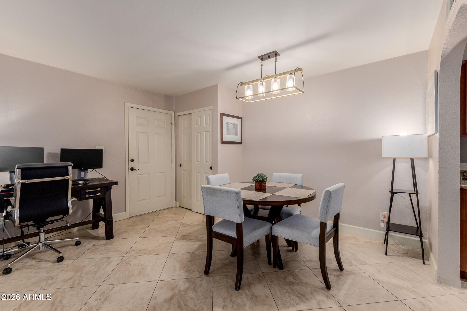 8500 E INDIAN SCHOOL Road 238