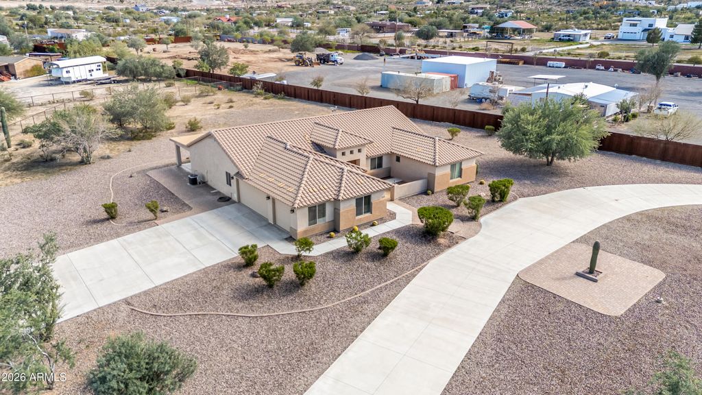 Photo of 35219 N Ellsworth Avenue, San Tan Valley, AZ 85144 (MLS # 6990001)