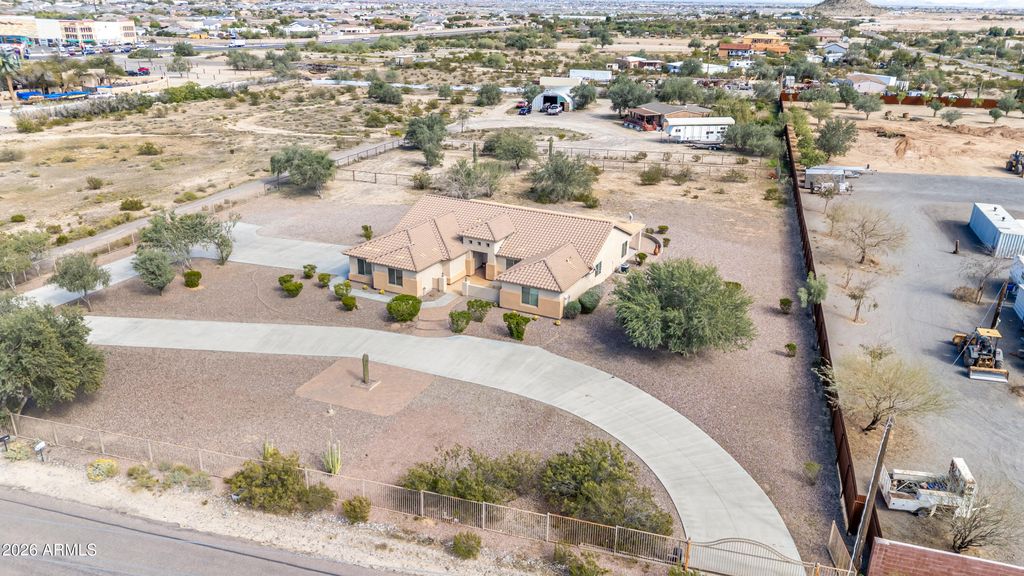 Photo of 35219 N Ellsworth Avenue, San Tan Valley, AZ 85144 (MLS # 6990001)