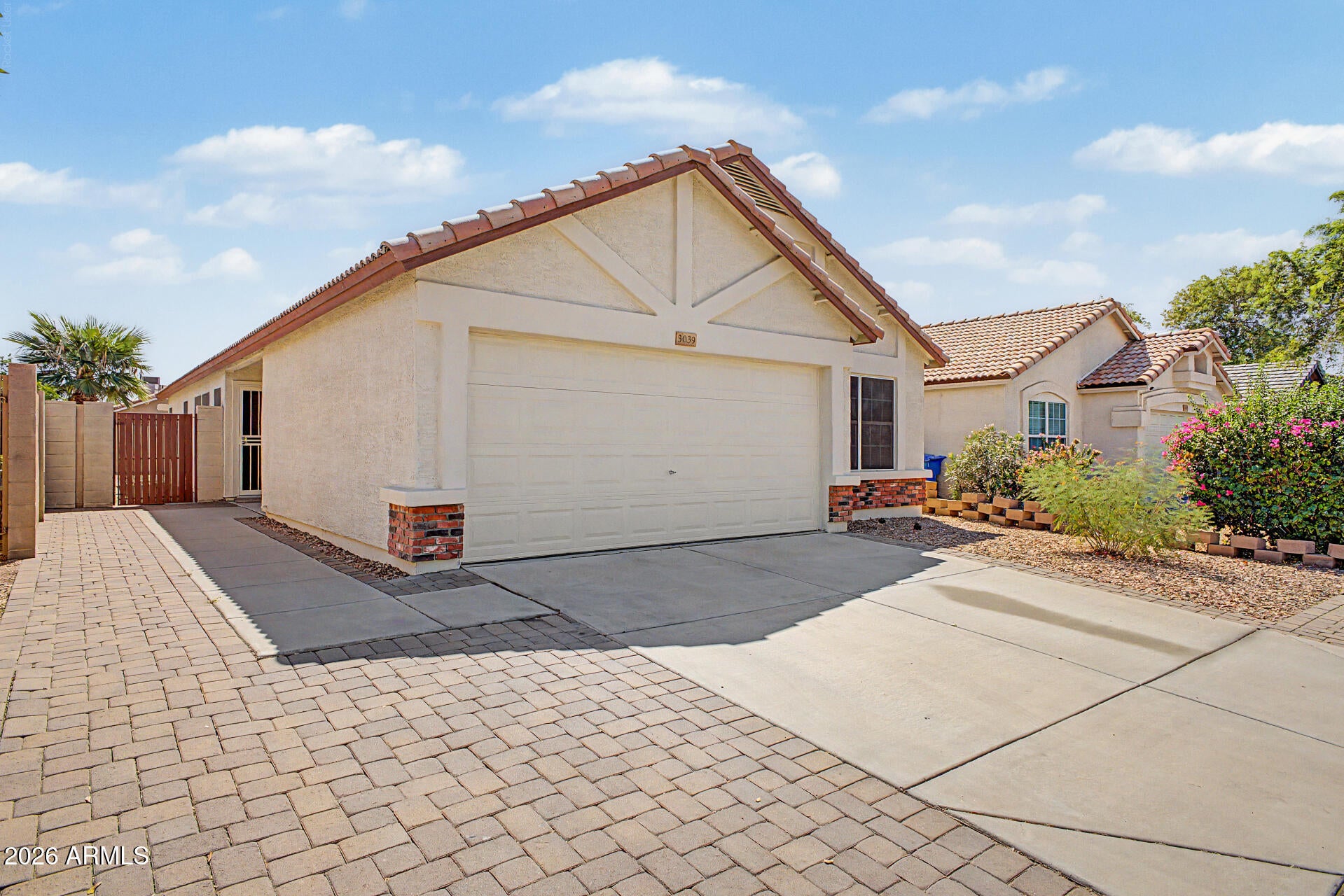 3039 W MATTHEW Drive