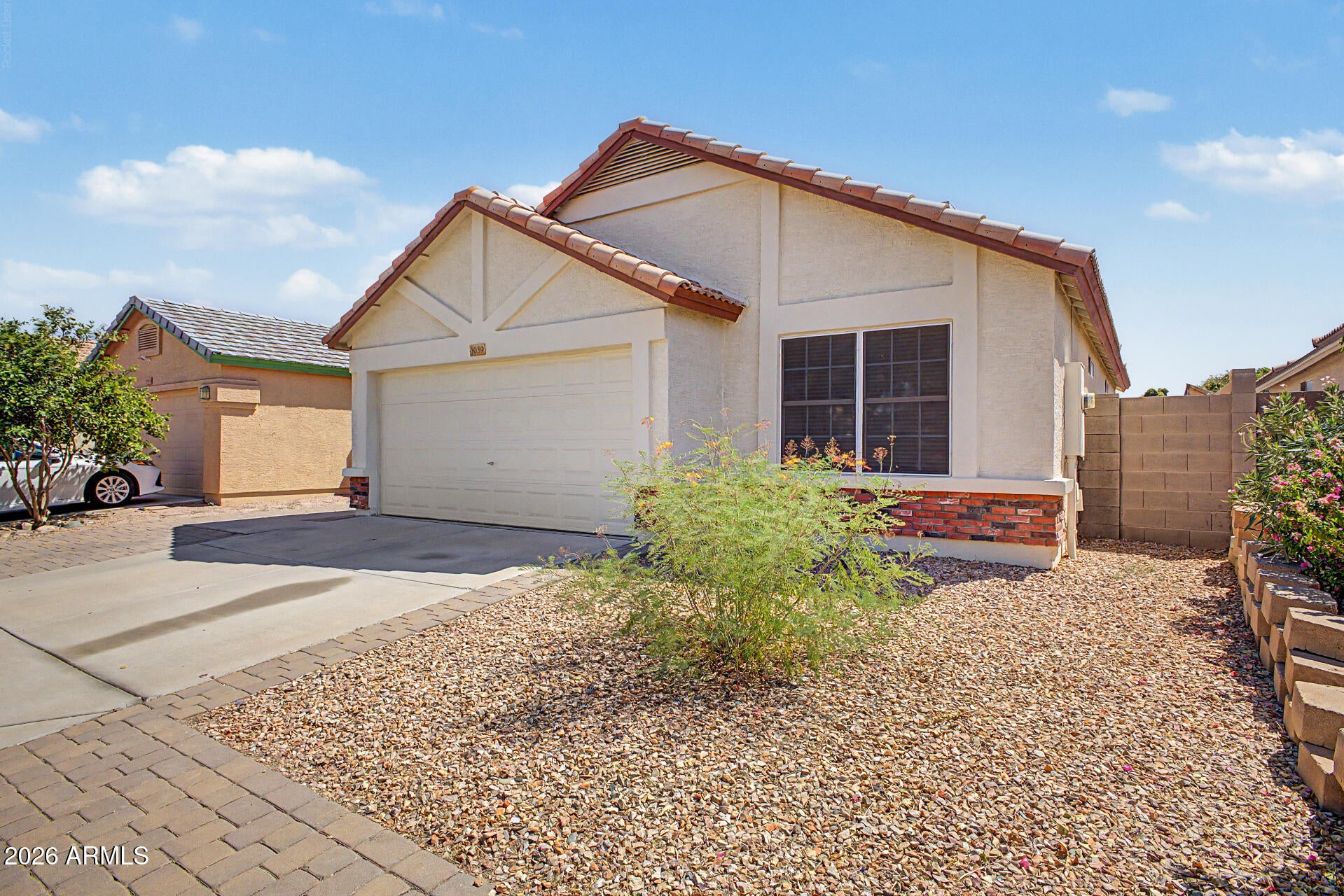 3039 W MATTHEW Drive