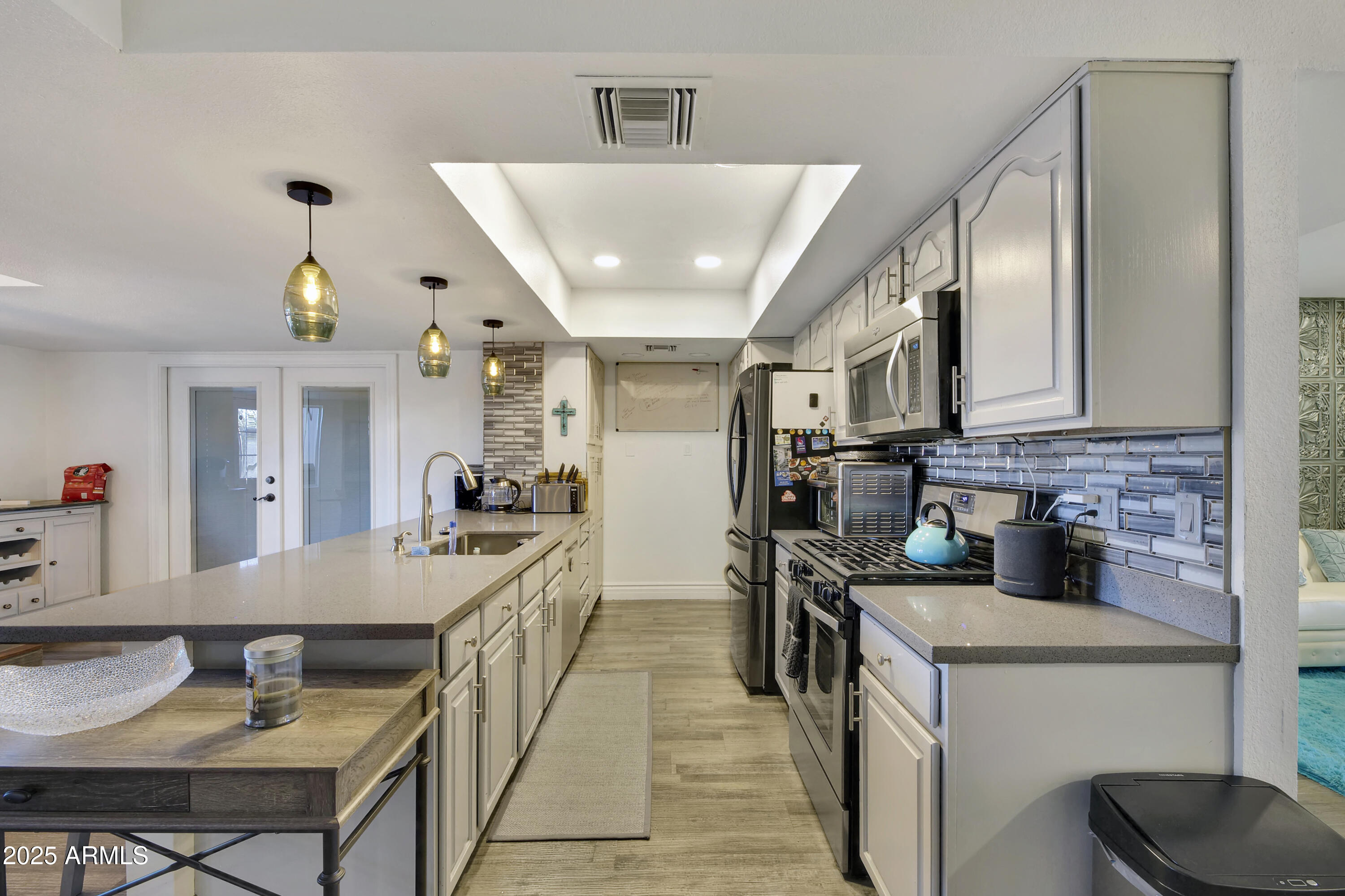 2916 E Campo Bello Drive