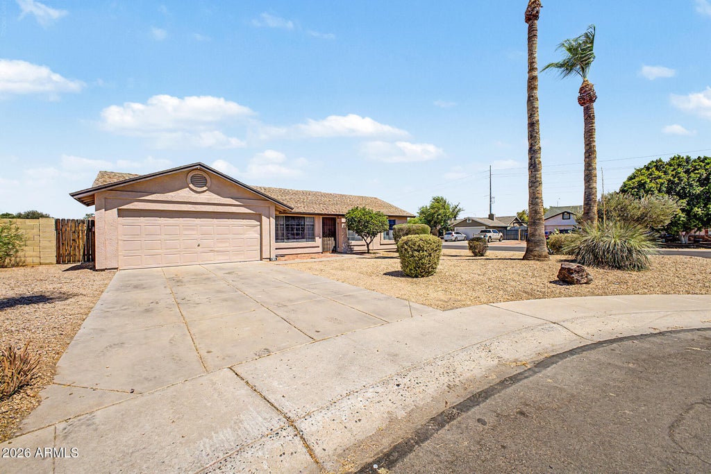 Photo of 9051 N 72nd Drive, Peoria, AZ 85345 (MLS # 7050915)