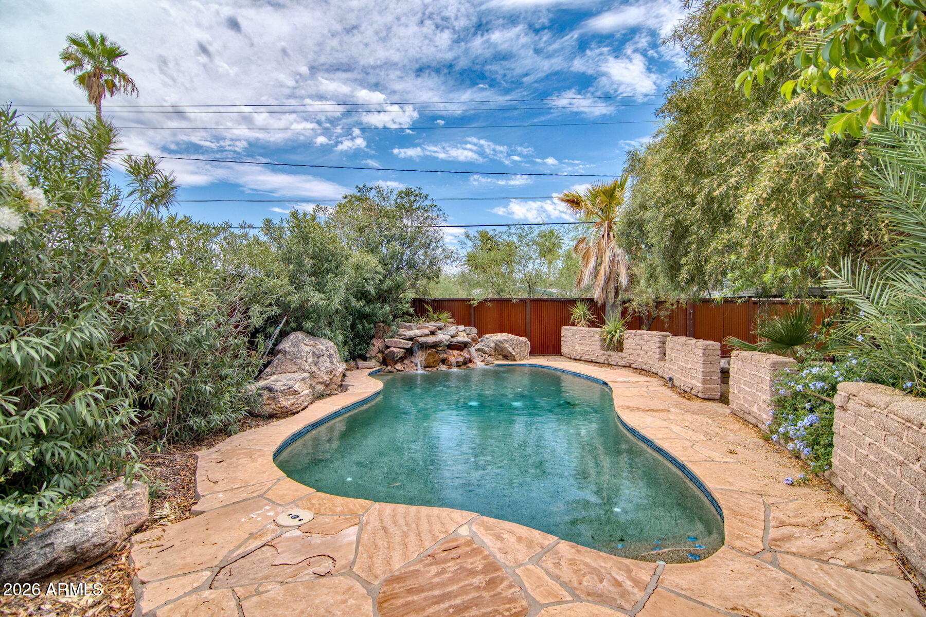2217 N TUCSON Boulevard
