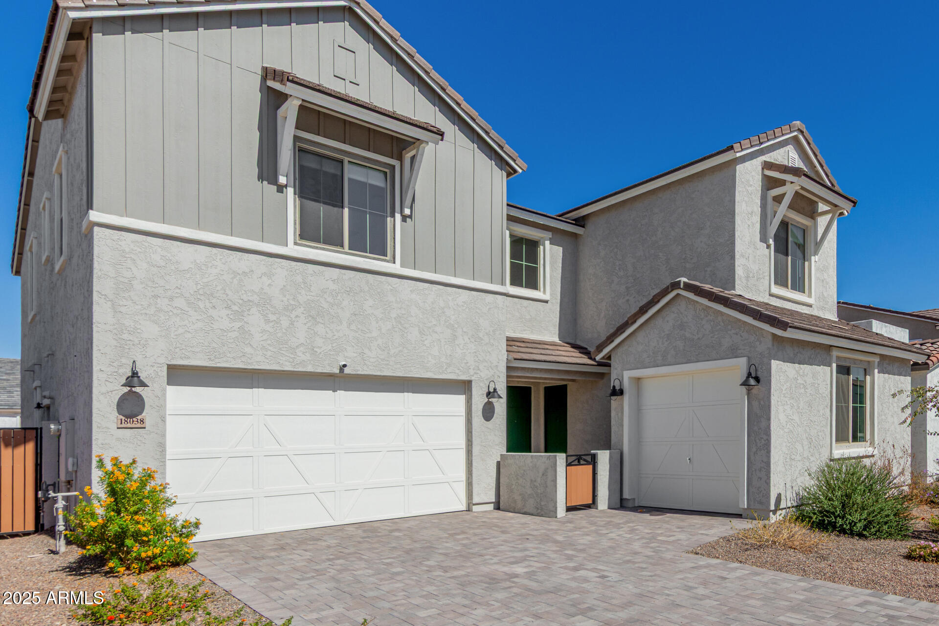 18038 W VOGEL Avenue