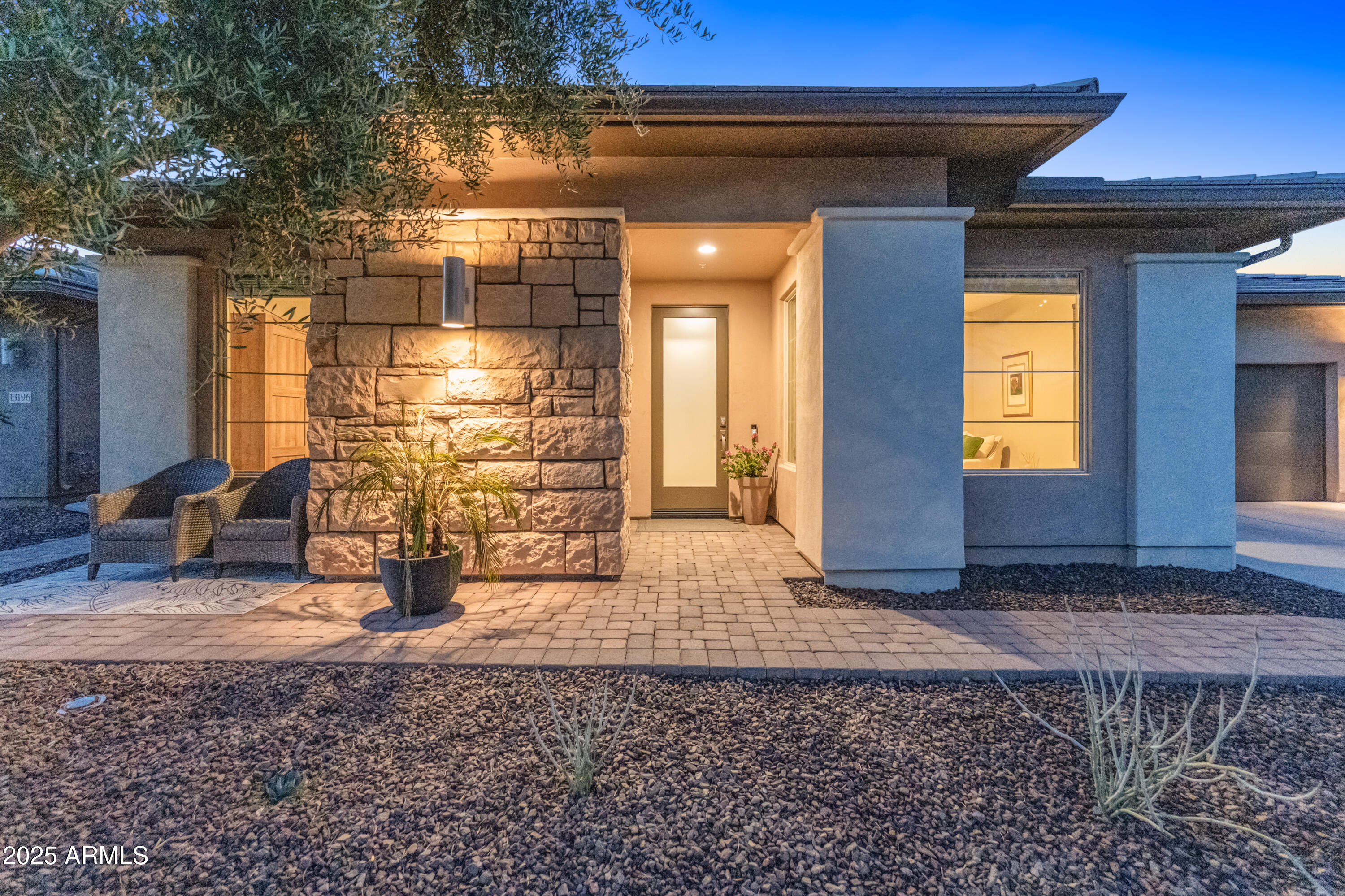 13186 W VIA DONA Road