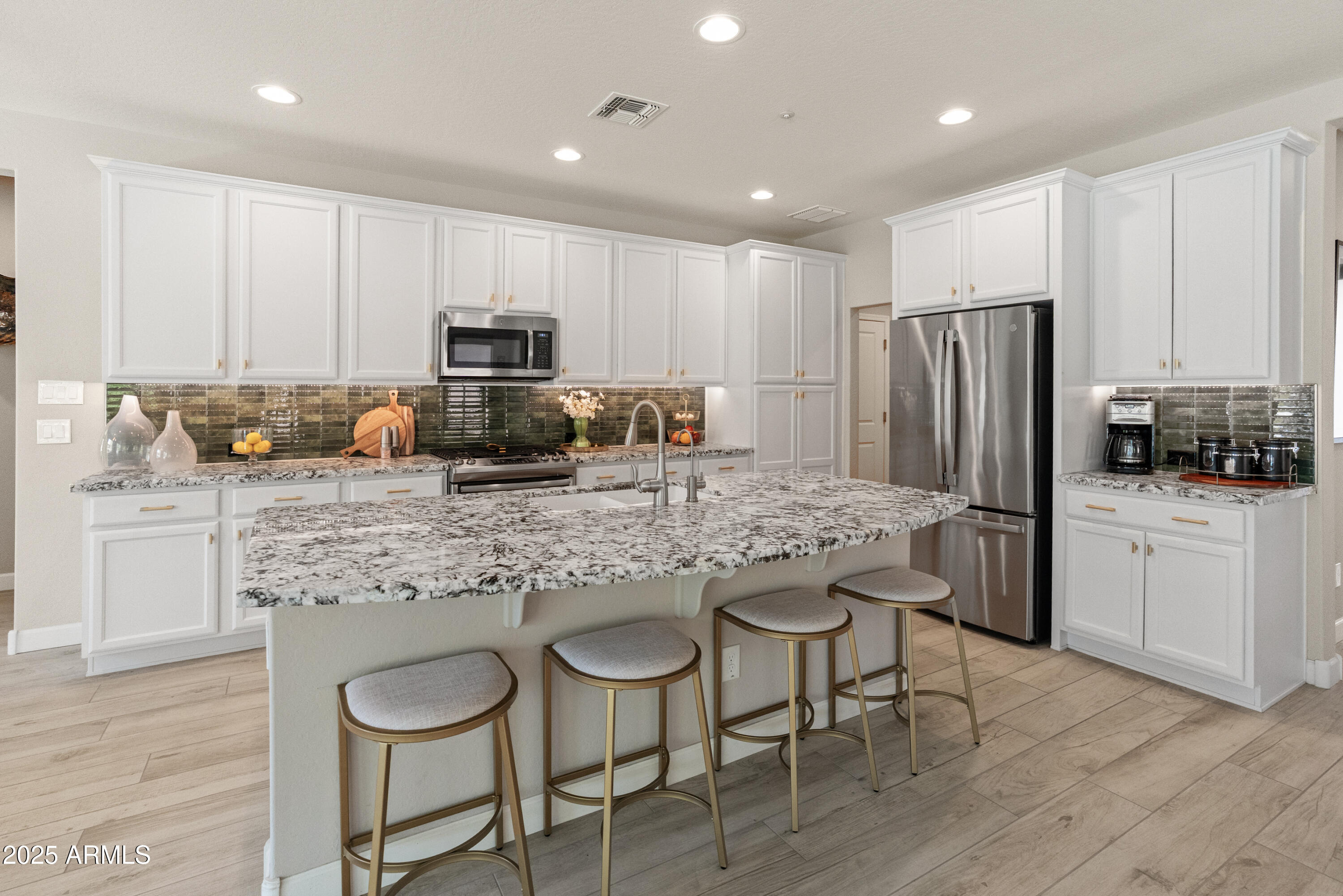 13186 W VIA DONA Road