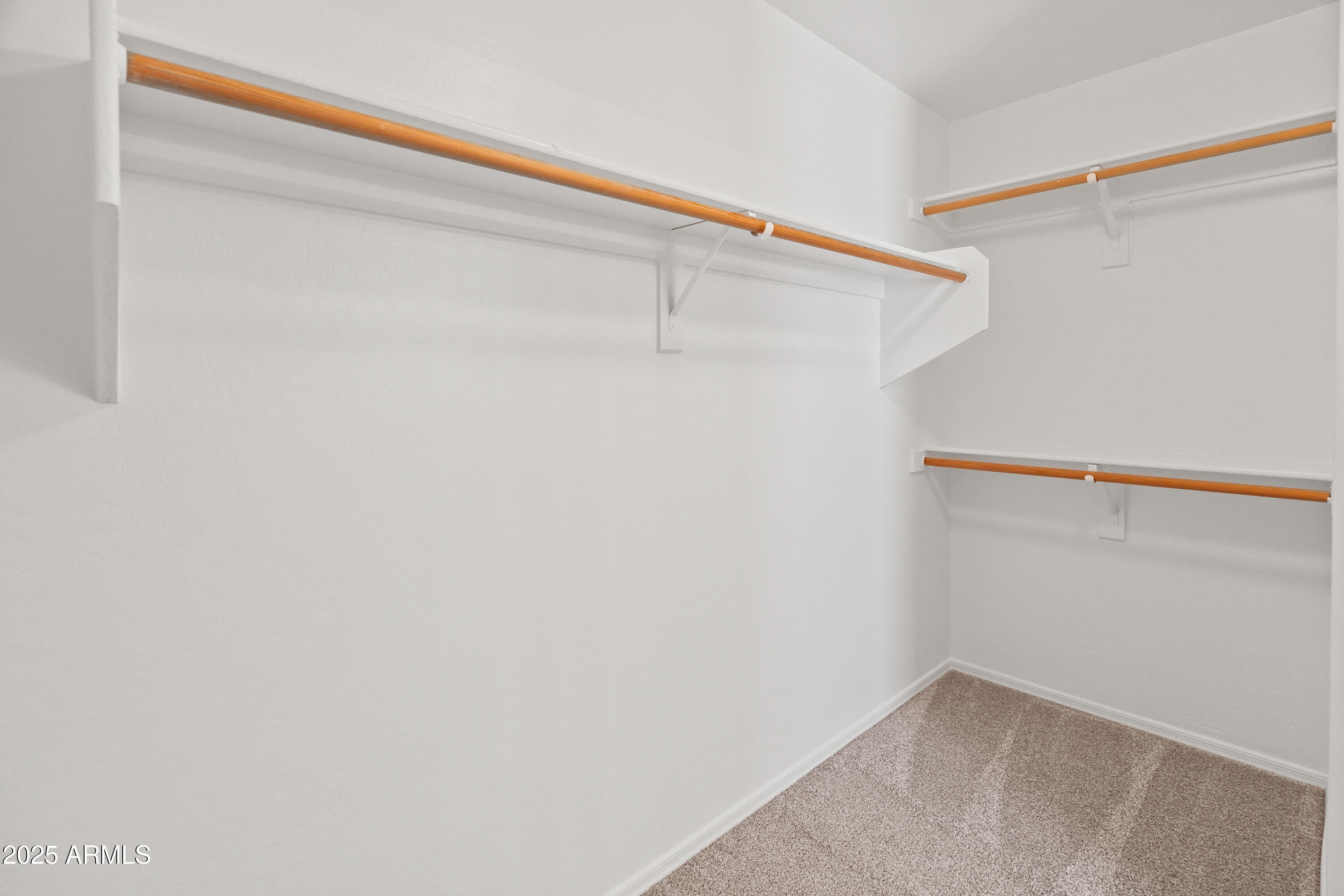 Glendale, Arizona 85303, United States, 3 Bedrooms Bedrooms, ,2 BathroomsBathrooms,Residential,Active,232013