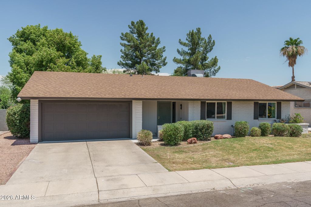 Photo of 6626 W Phelps Road, Glendale, AZ 85306 (MLS # 7042974)