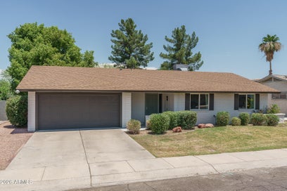 6626 W PHELPS Road Glendale AZ 85306