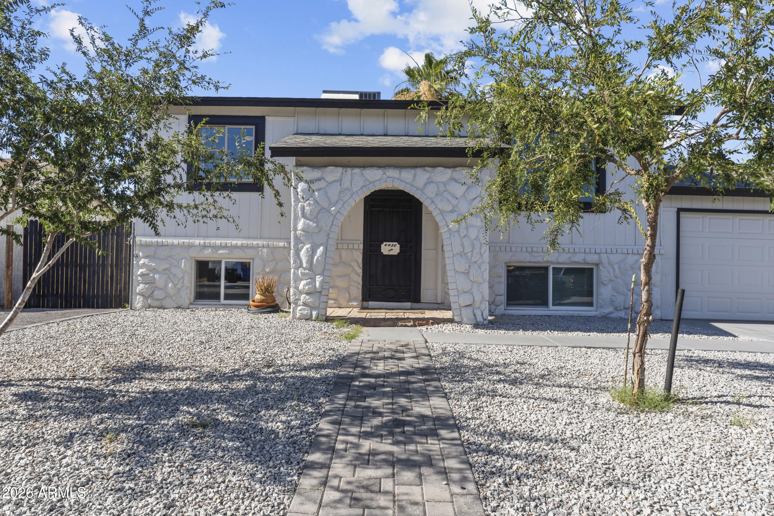 4450 E ALTA VISTA Road