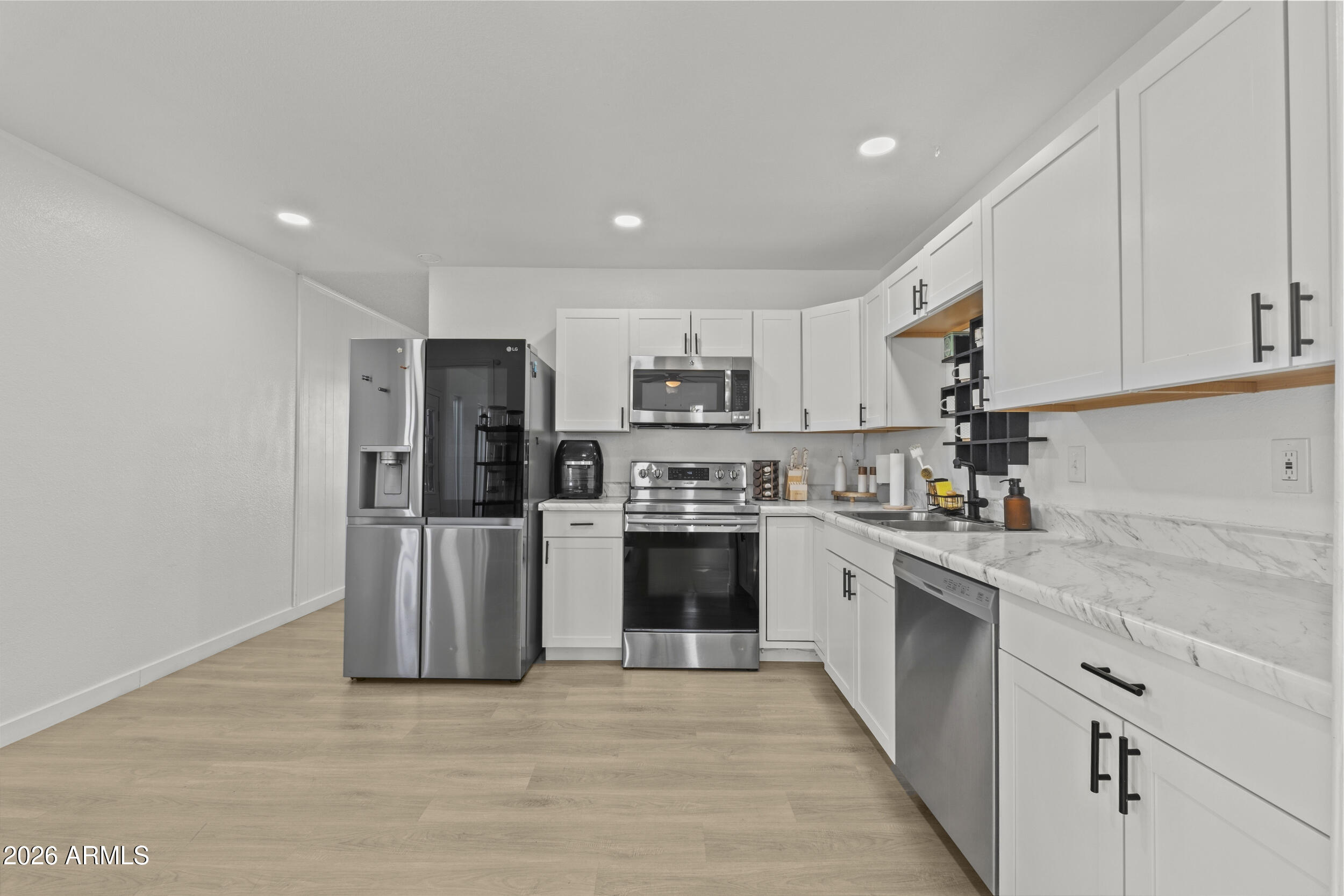 4450 E ALTA VISTA Road
