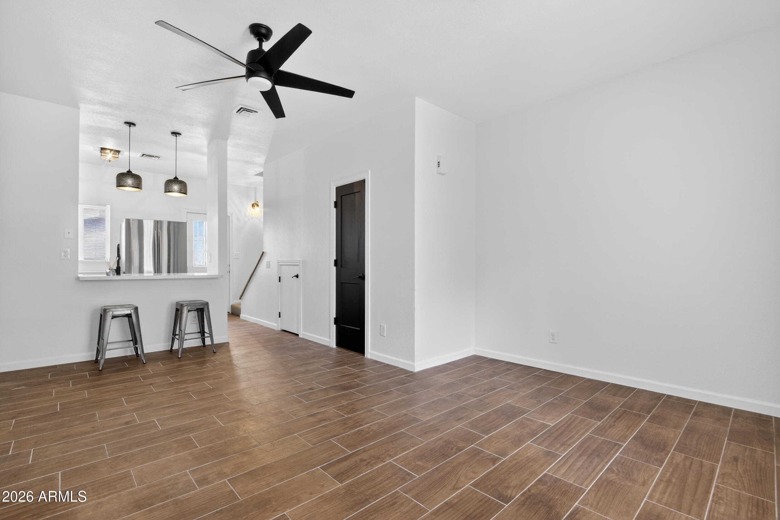 1970 N HARTFORD Street 59