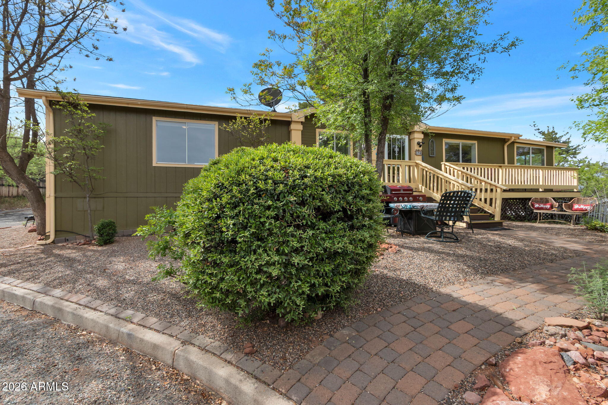 6770 W State Rte 89A -- 148