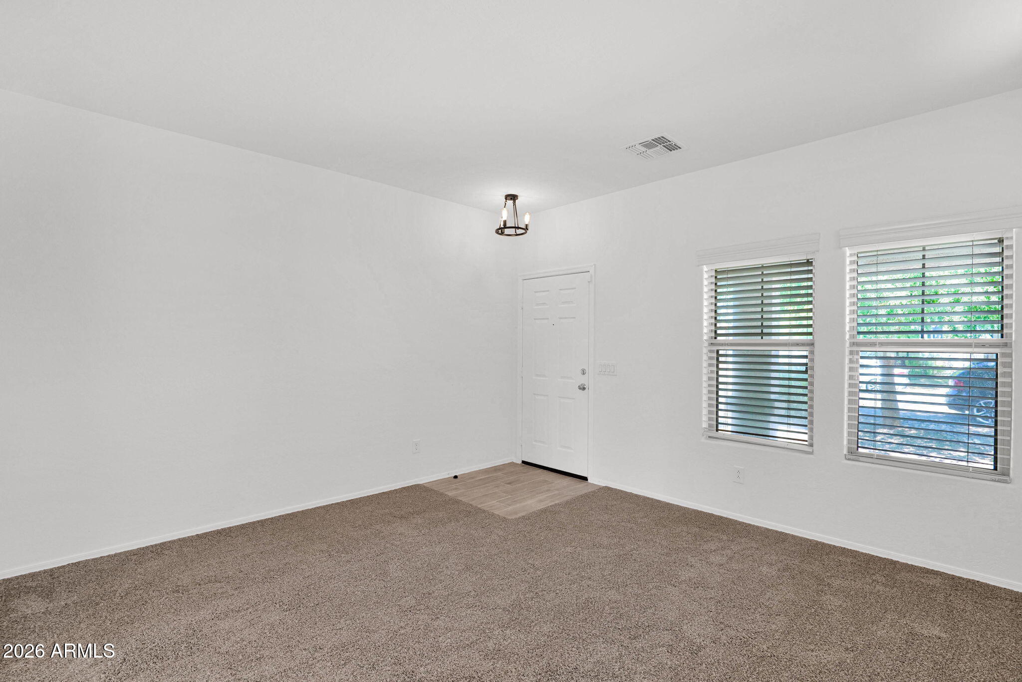 411 E CHRISTOPHER Street