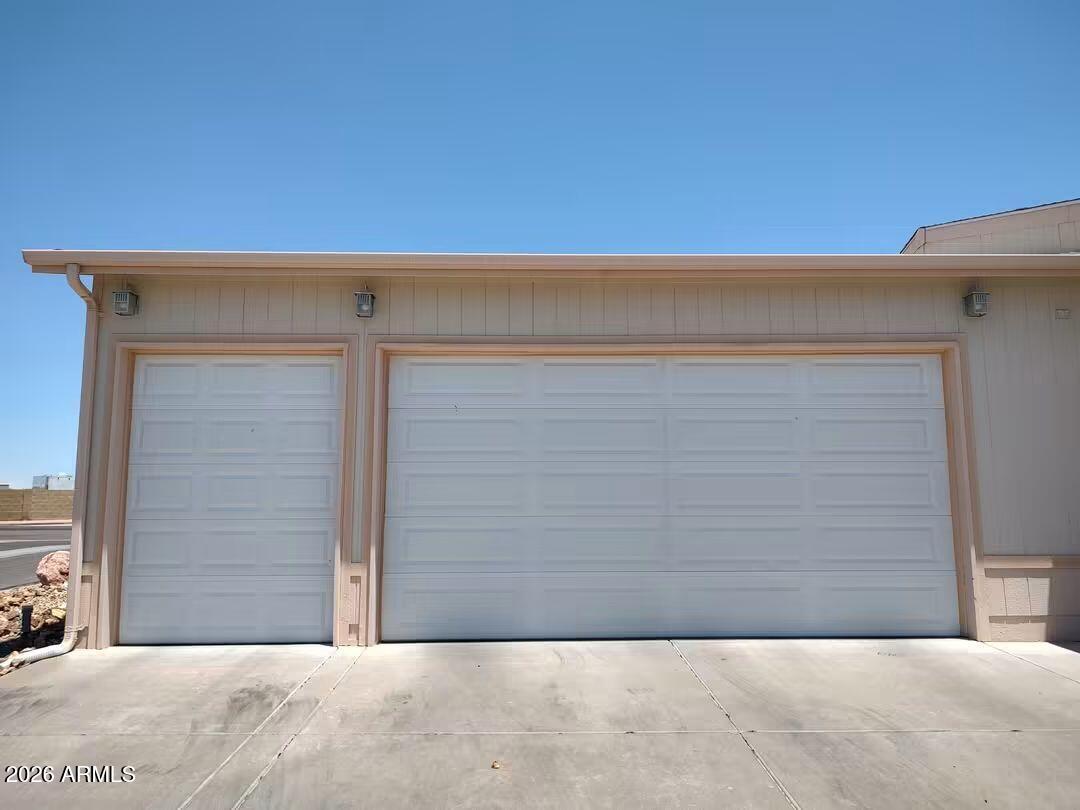 17200 W BELL Road 2323