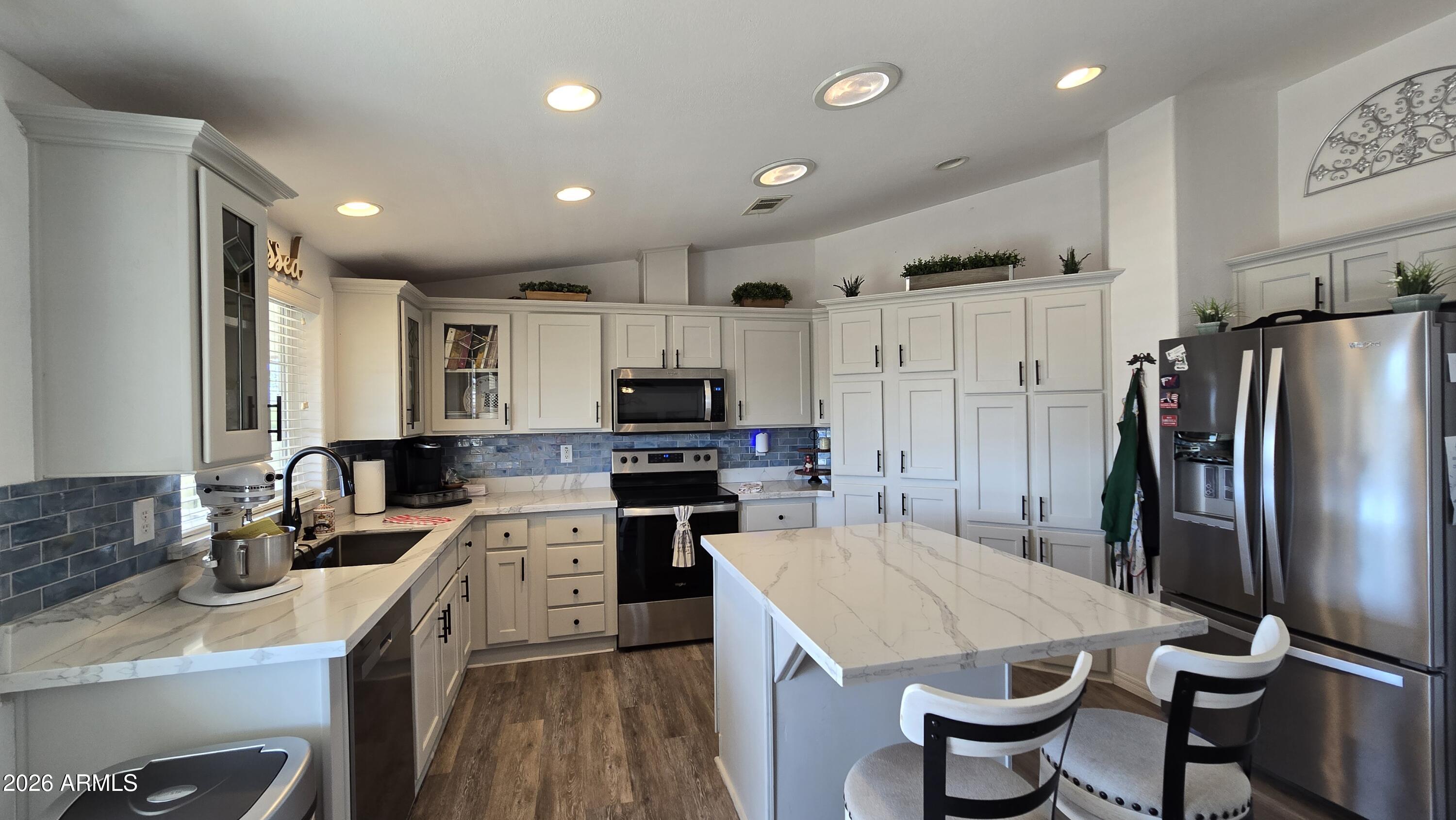 17200 W BELL Road 2323