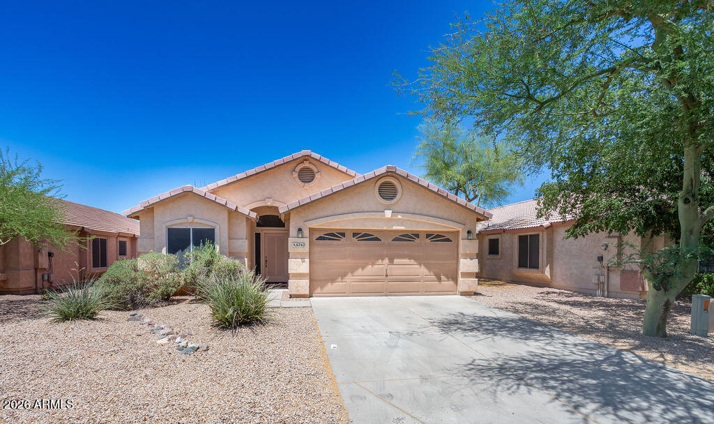 6762 W DEL MAR Lane