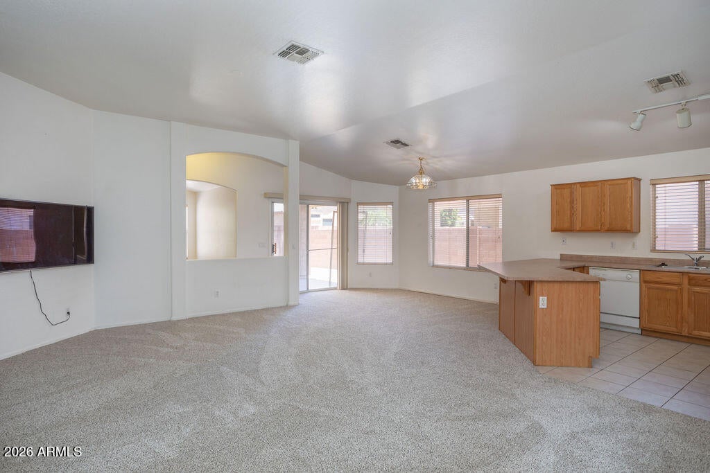 6762 W DEL MAR Lane