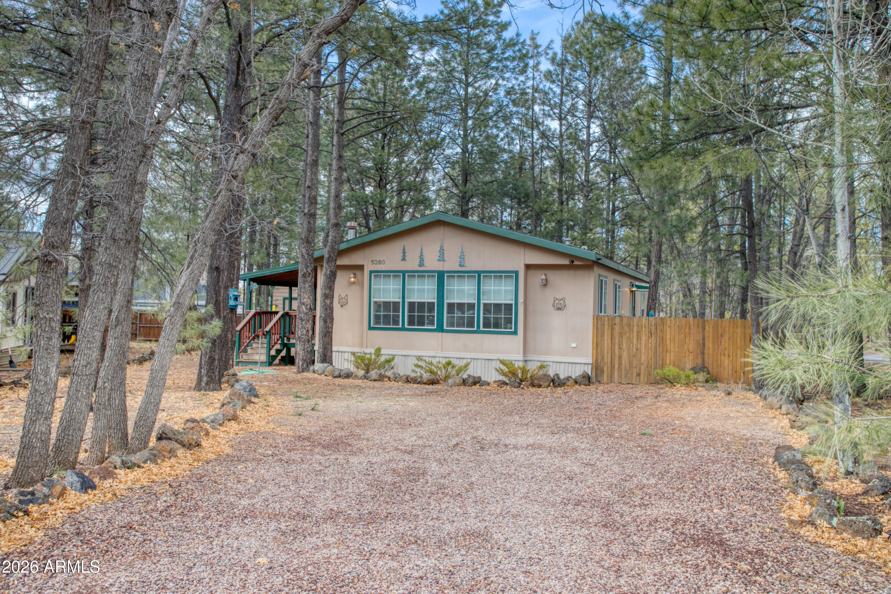 5280 N BLUE RIDGE Loop