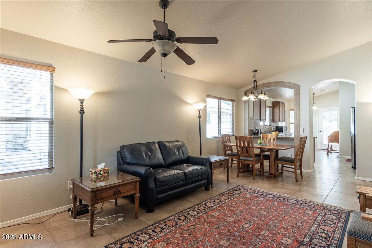 CAMPSTONE - Residential