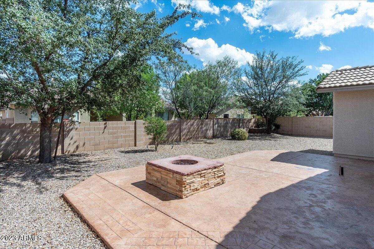 CAMPSTONE - Residential