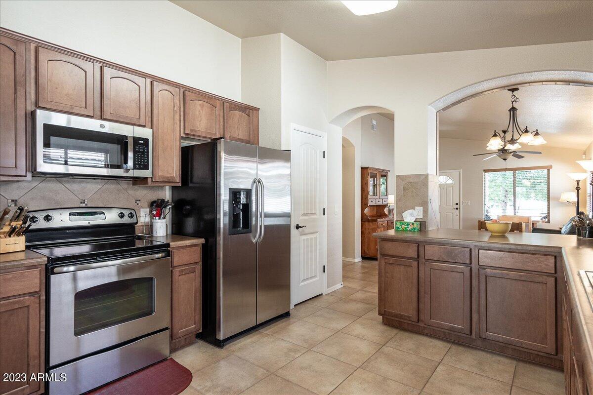 CAMPSTONE - Residential
